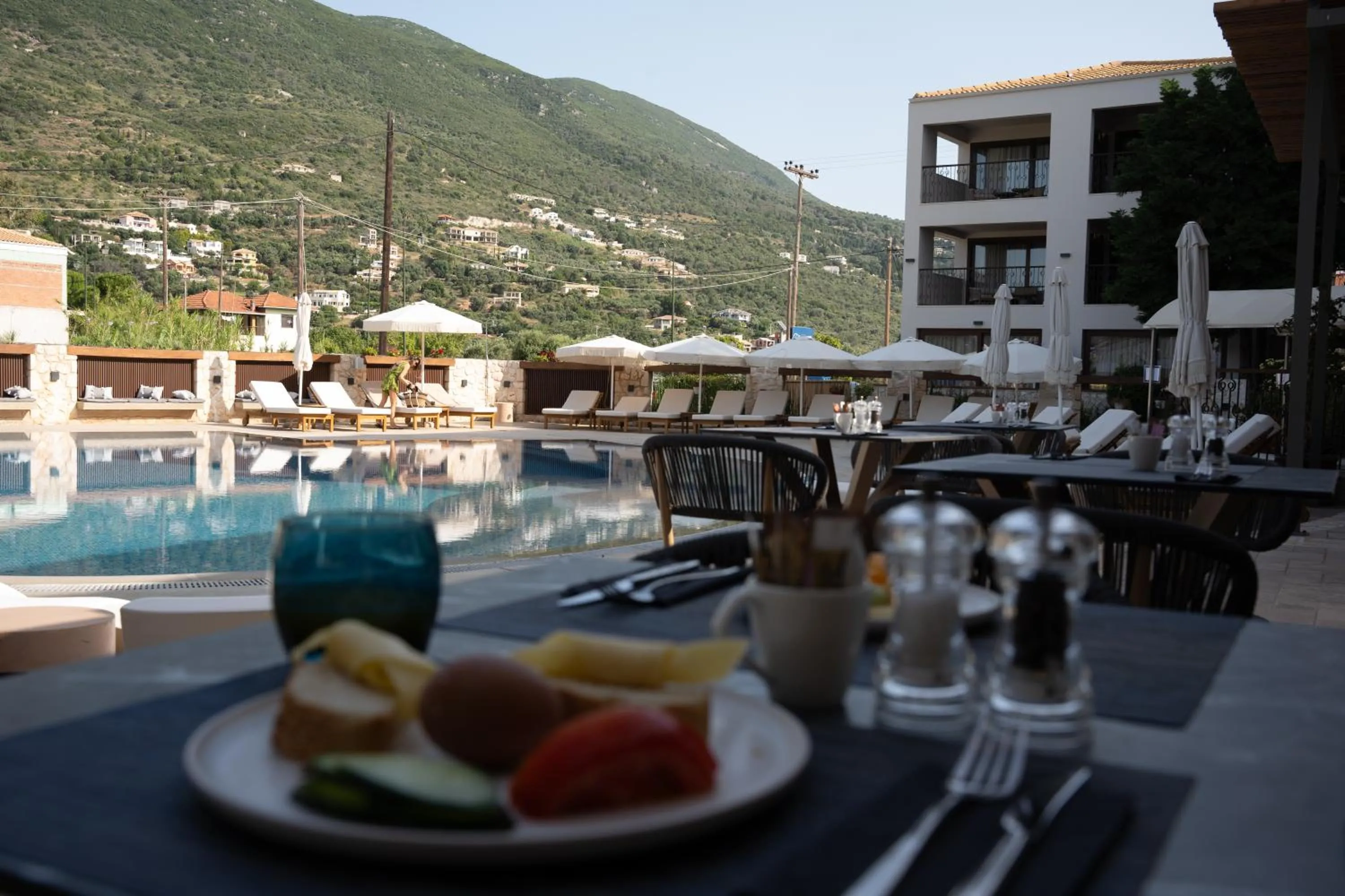 Elisso Hotel