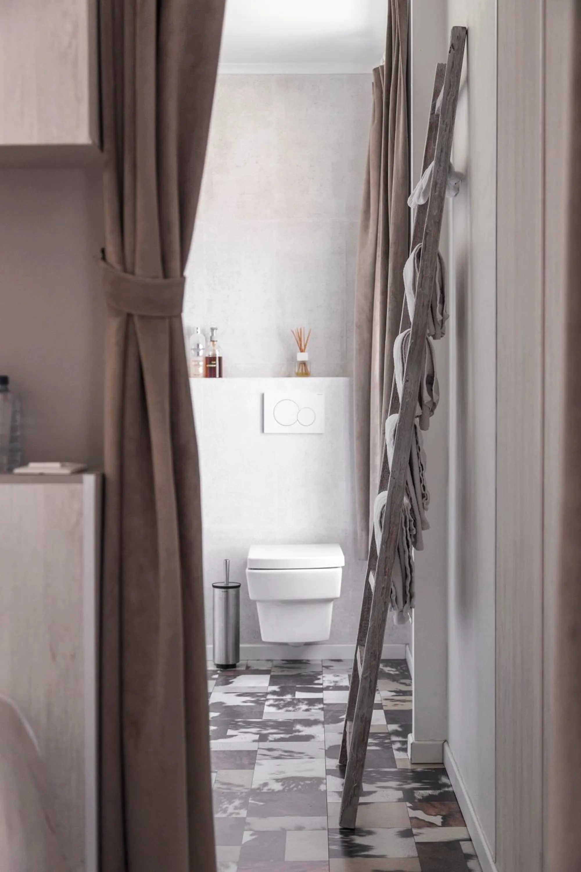 Bathroom, Bed in Restaurant & Guesthouse Cachet de Cire