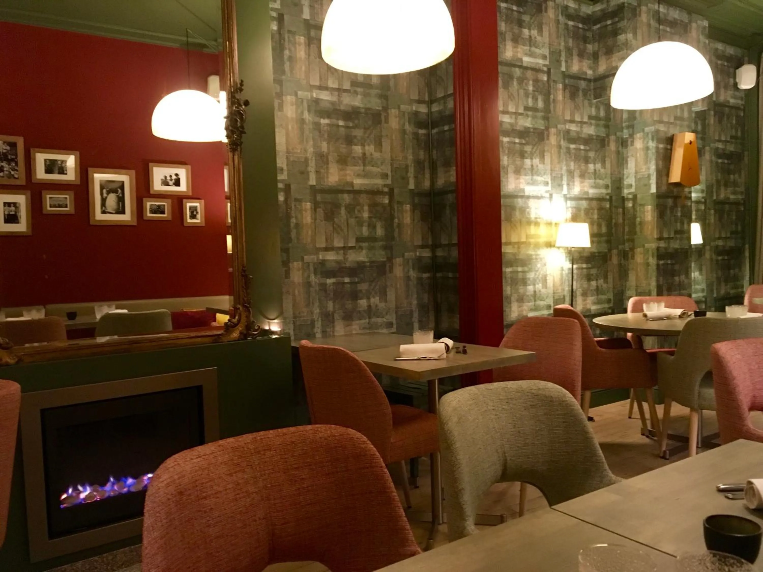 Restaurant/places to eat in Restaurant & Guesthouse Cachet de Cire