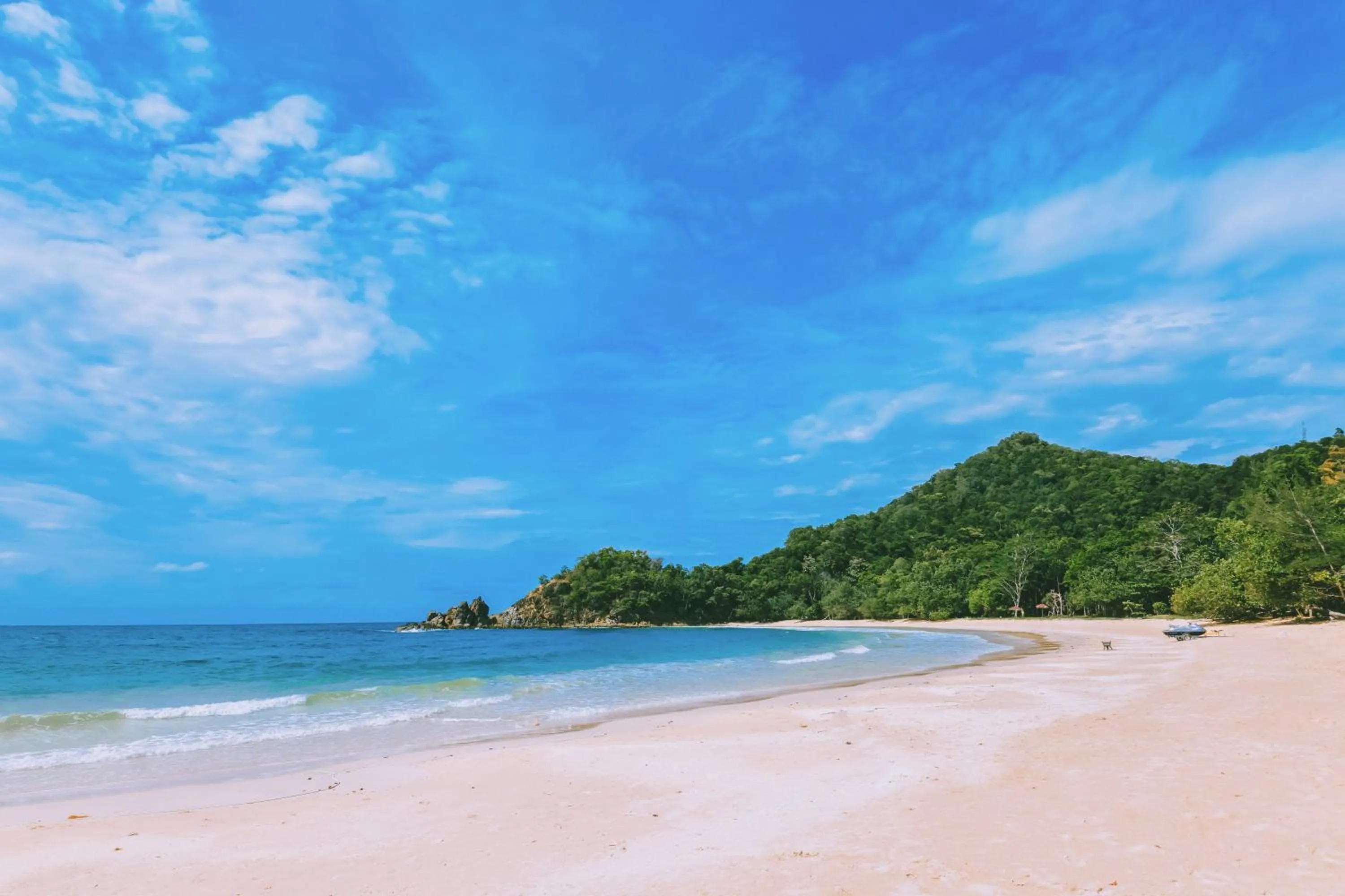 Dolphin Bay Island Resort 海豚岛