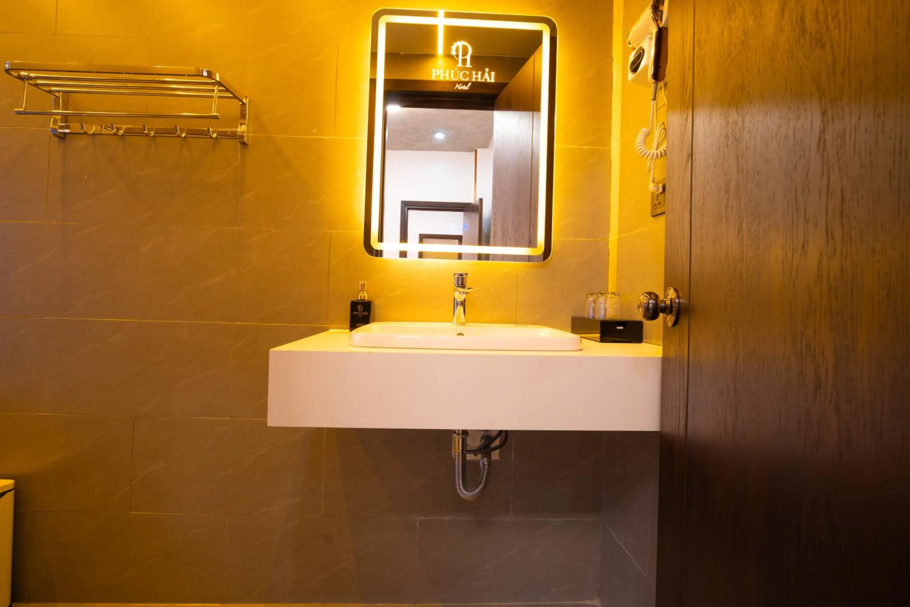 Bathroom in Phuc Hai Hotel Da Lat