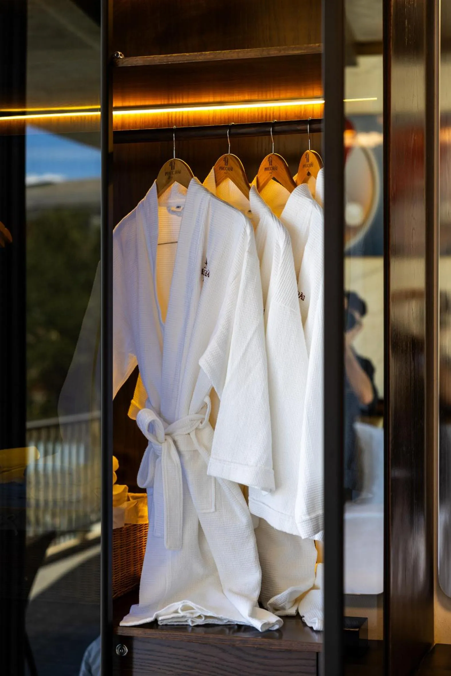 wardrobe in Phuc Hai Hotel Da Lat