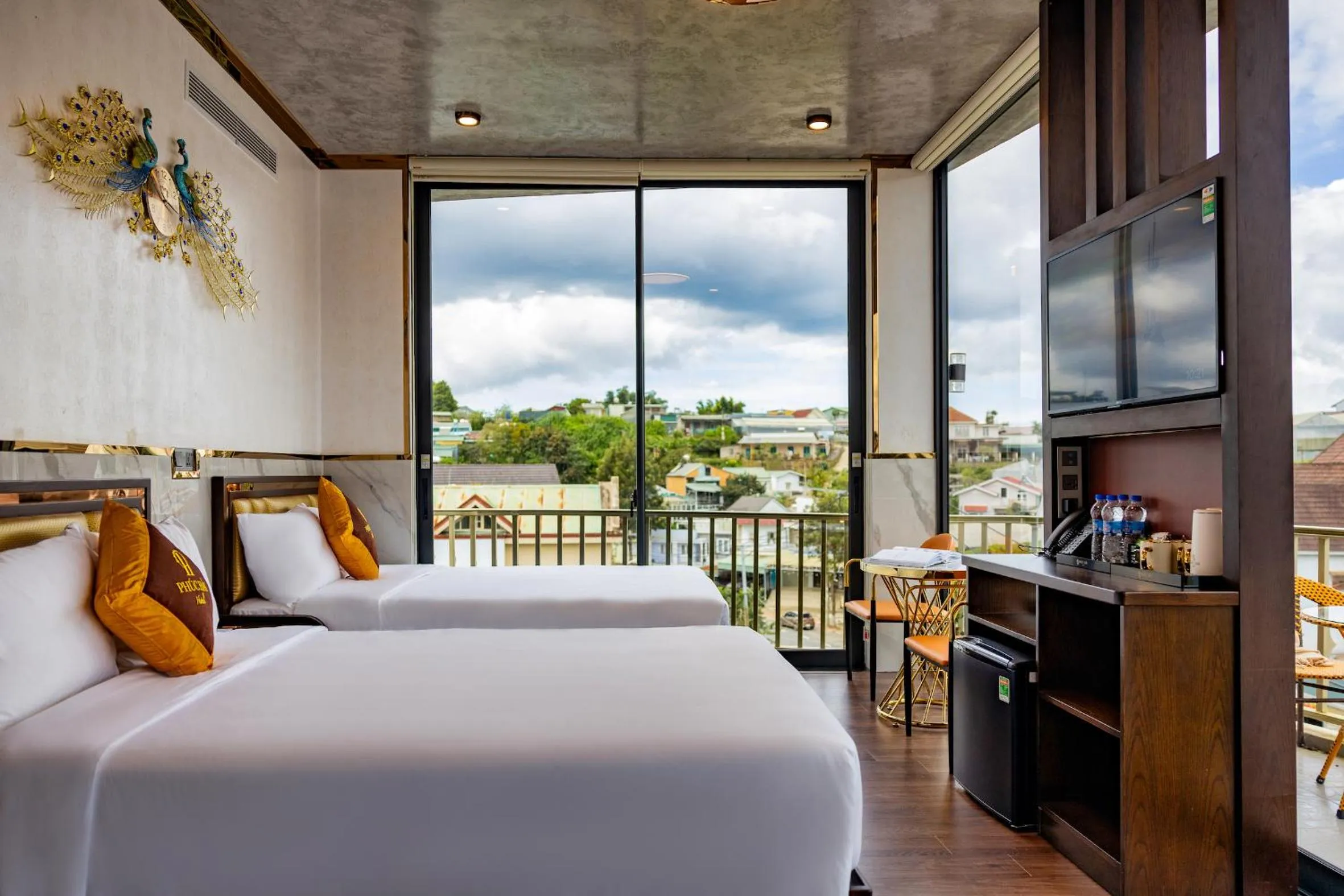 View (from property/room), Bed in Phuc Hai Hotel Da Lat