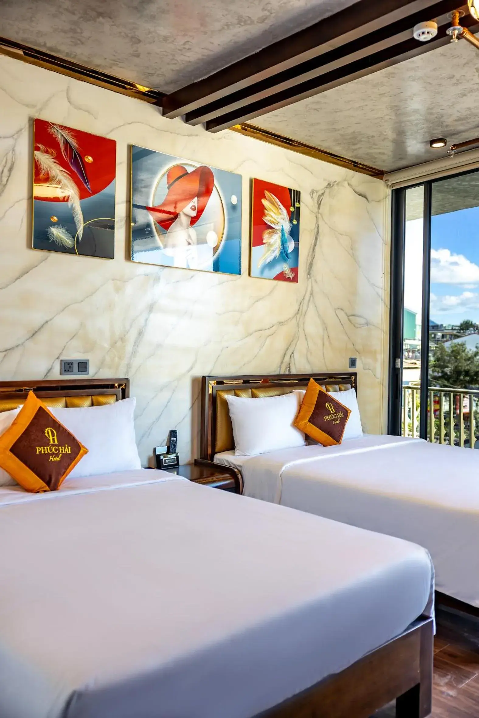 Family Room with Bath in Phuc Hai Hotel Da Lat Family Room with Bath in Phuc Hai Hotel Da Lat