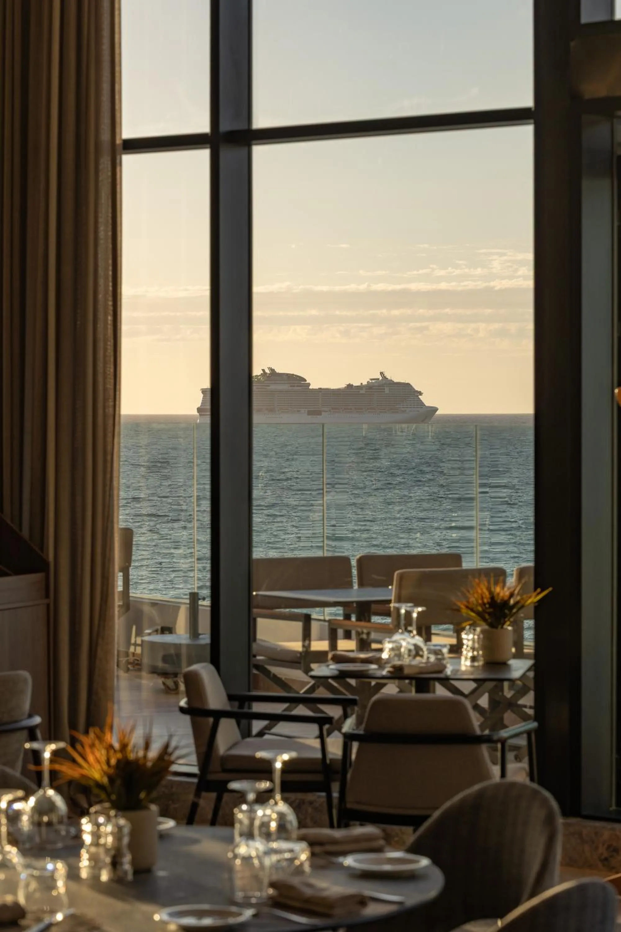 Restaurant/places to eat in Idou Malabata Beach and SPA