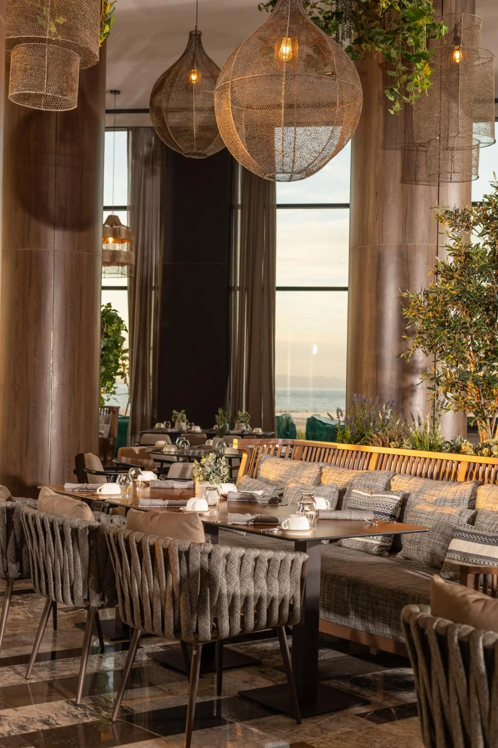 Restaurant/places to eat in Idou Malabata Beach and SPA