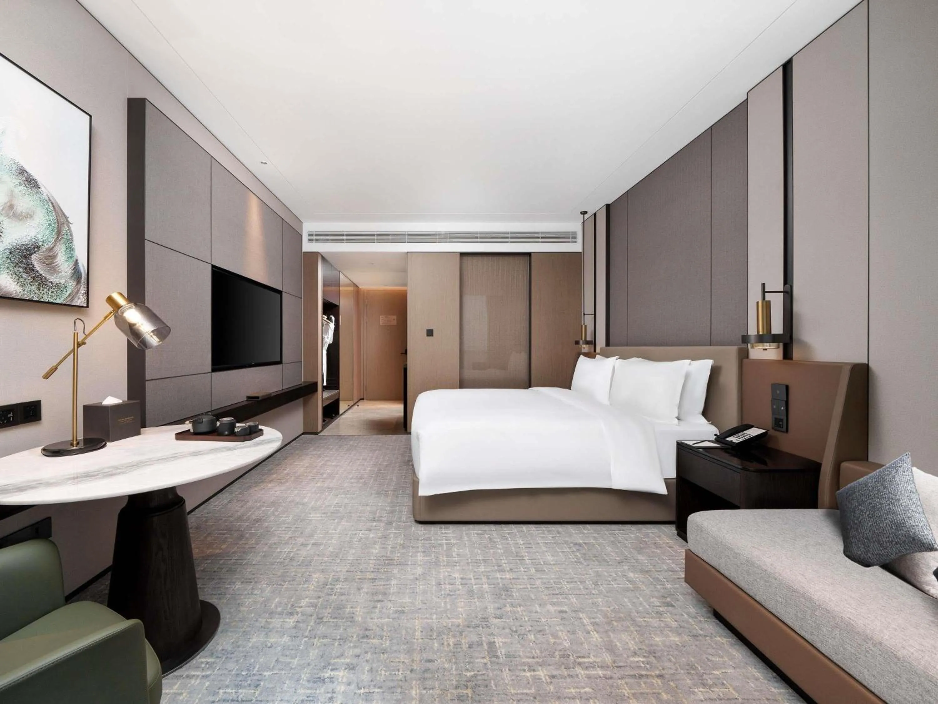 Bedroom, Bed in Grand Mercure Wuhan Hanyang