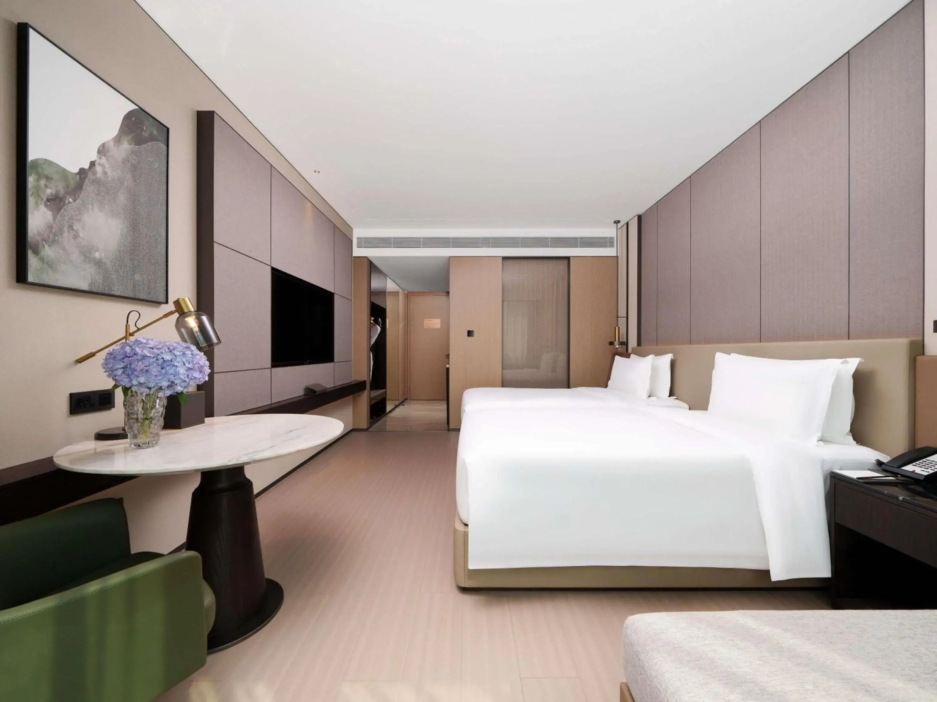 Bedroom, Bed in Grand Mercure Wuhan Hanyang Bedroom, Bed in Grand Mercure Wuhan Hanyang