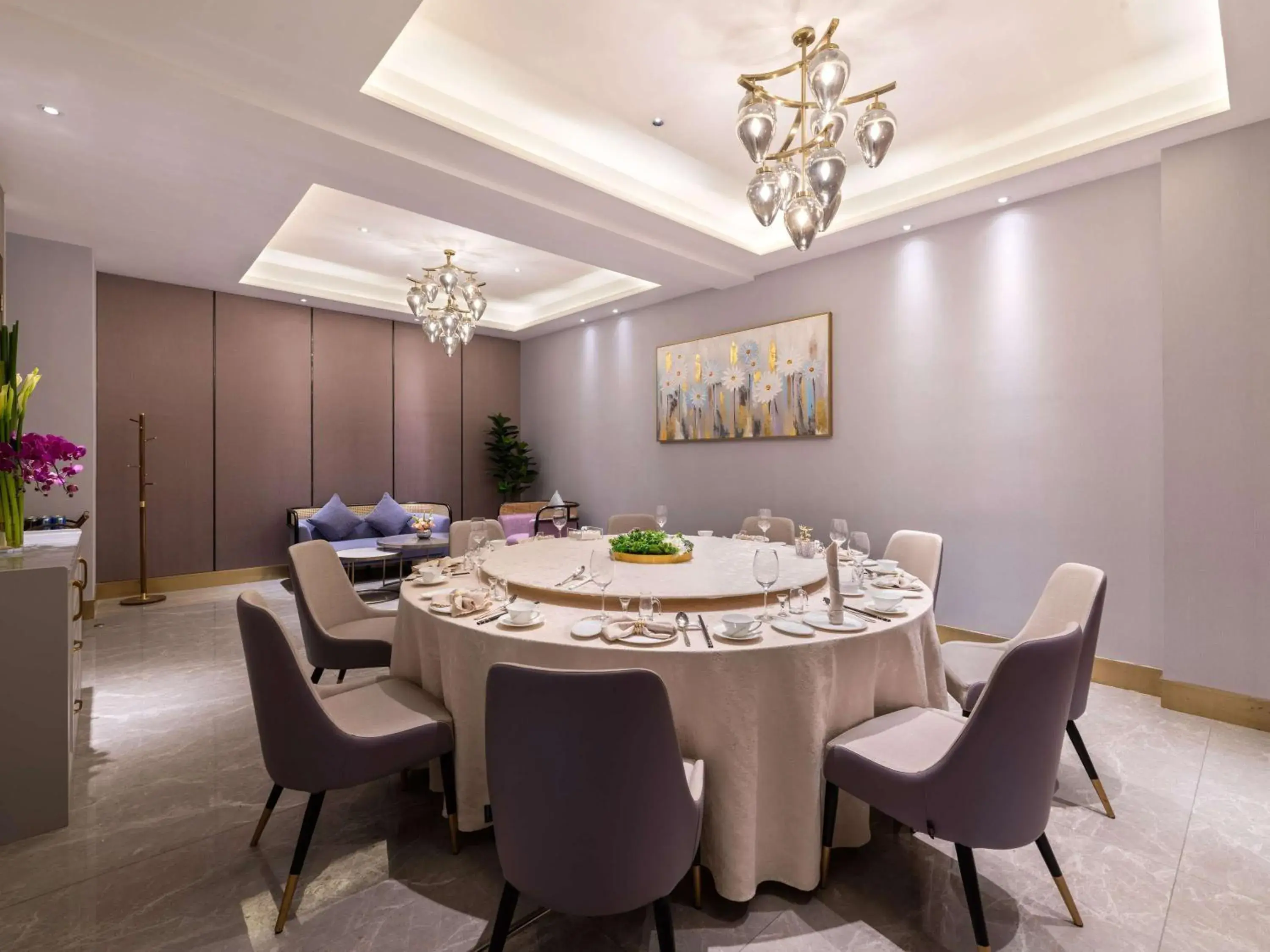 Restaurant/places to eat in Mercure Shijiazhuang People Square Restaurant/places to eat in Mercure Shijiazhuang People Square