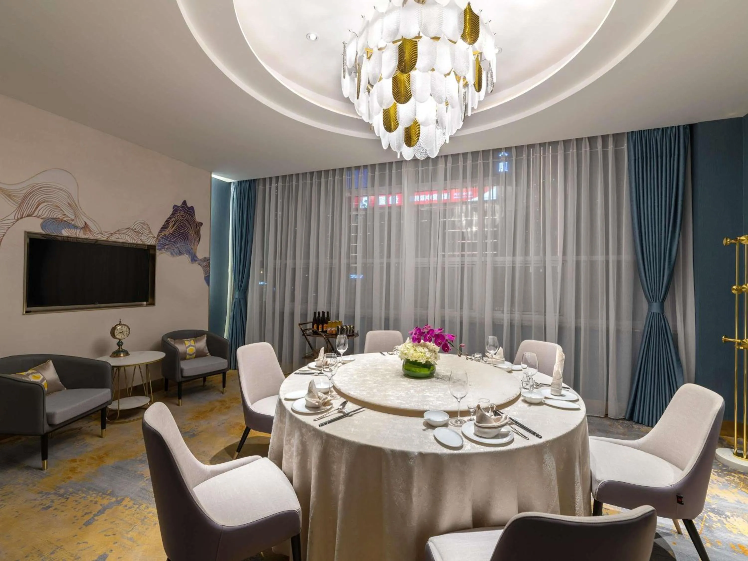 Restaurant/places to eat in Mercure Shijiazhuang People Square