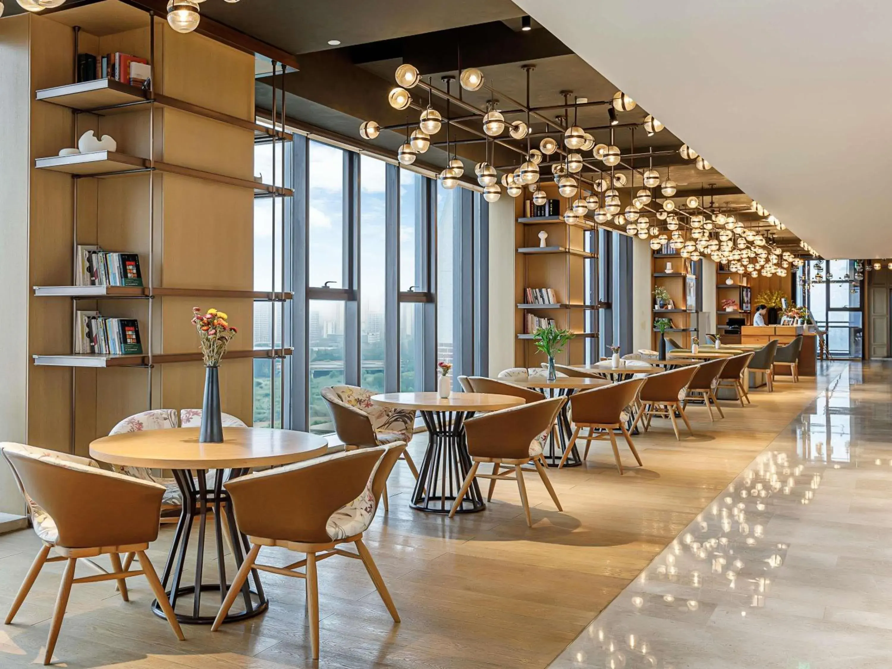 Property building in Swissotel Xi' an Xinxing Hot Spring Property building in Swissotel Xi' an Xinxing Hot Spring