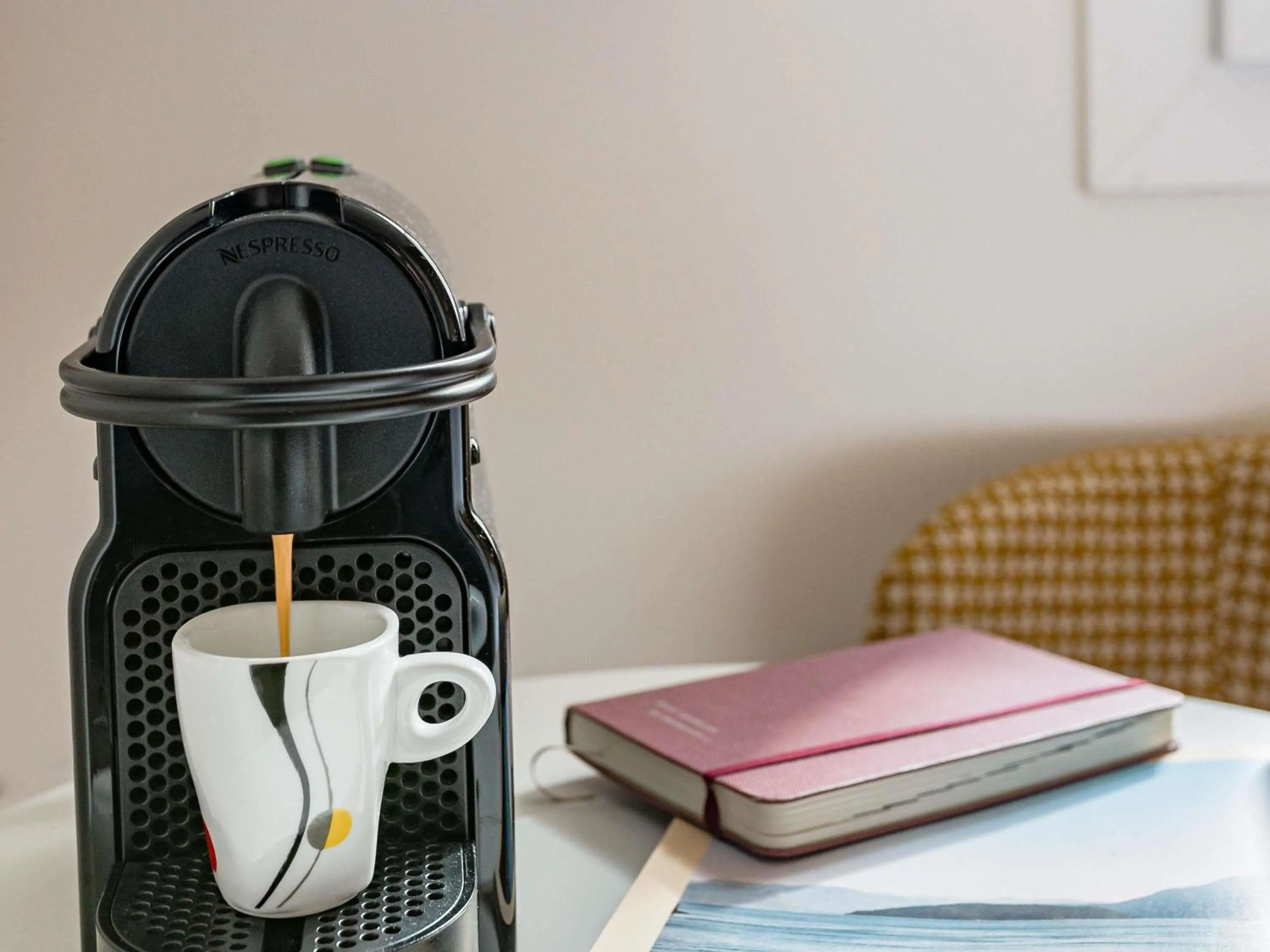 Bedroom in ibis Styles Prévessin Genève Aéroport