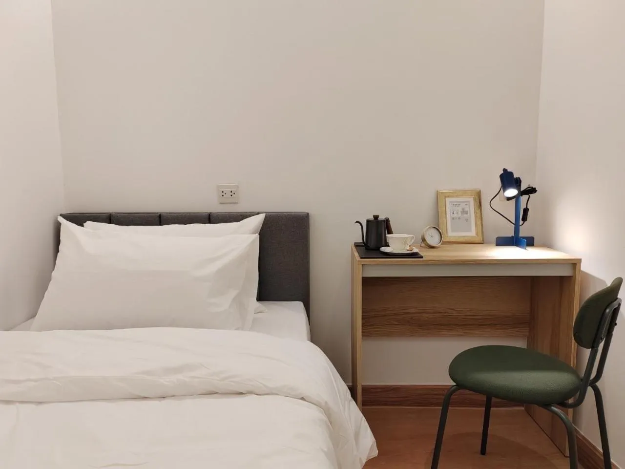 Photo of the whole room, Bed in The Motuga Hostel Bangkok