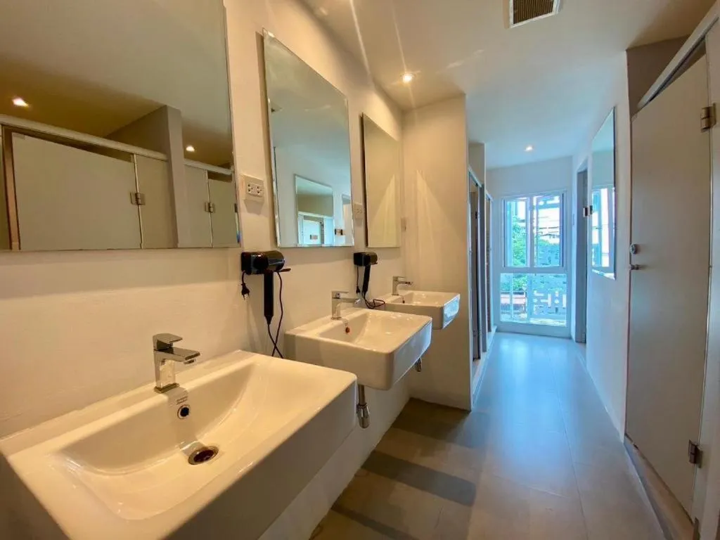 The Motuga Hostel Bangkok