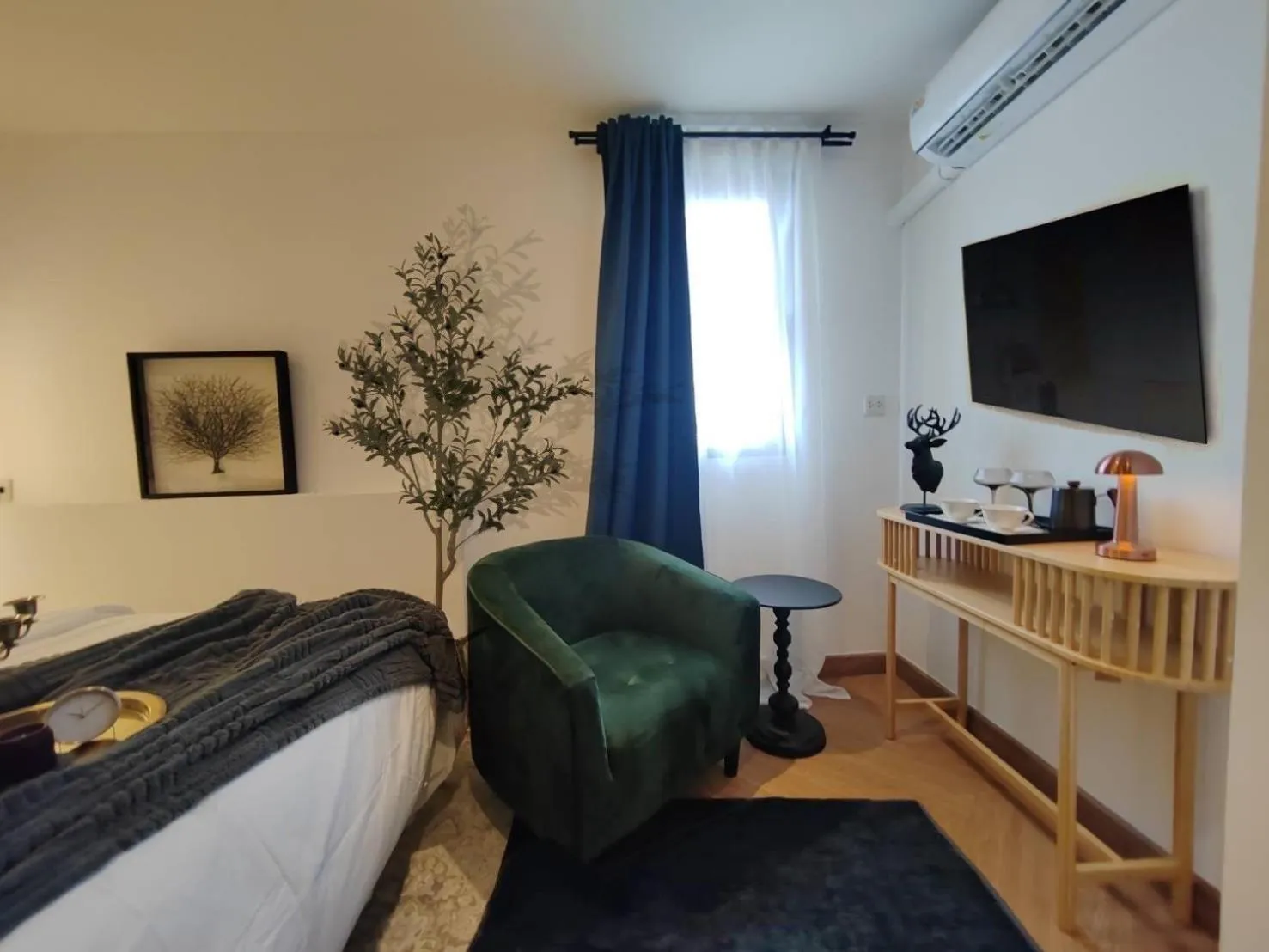 Bed in The Motuga Hostel Bangkok