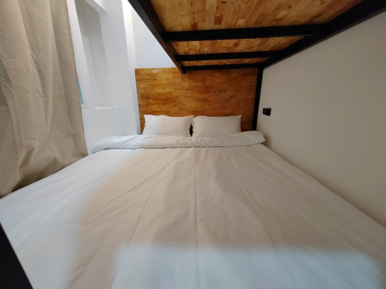 Bed in The Motuga Hostel Bangkok