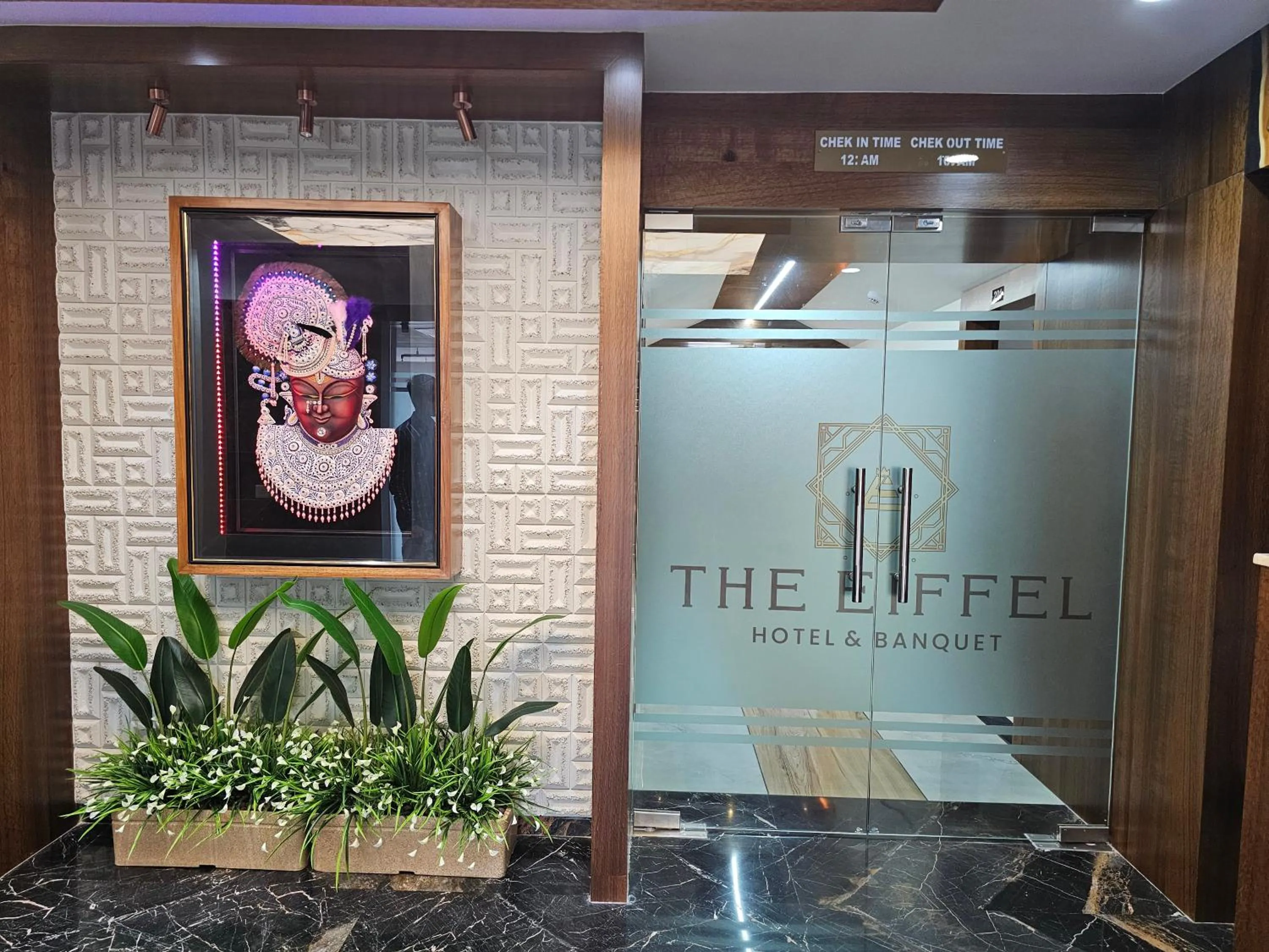 The Eiffel Hotel & Banquet