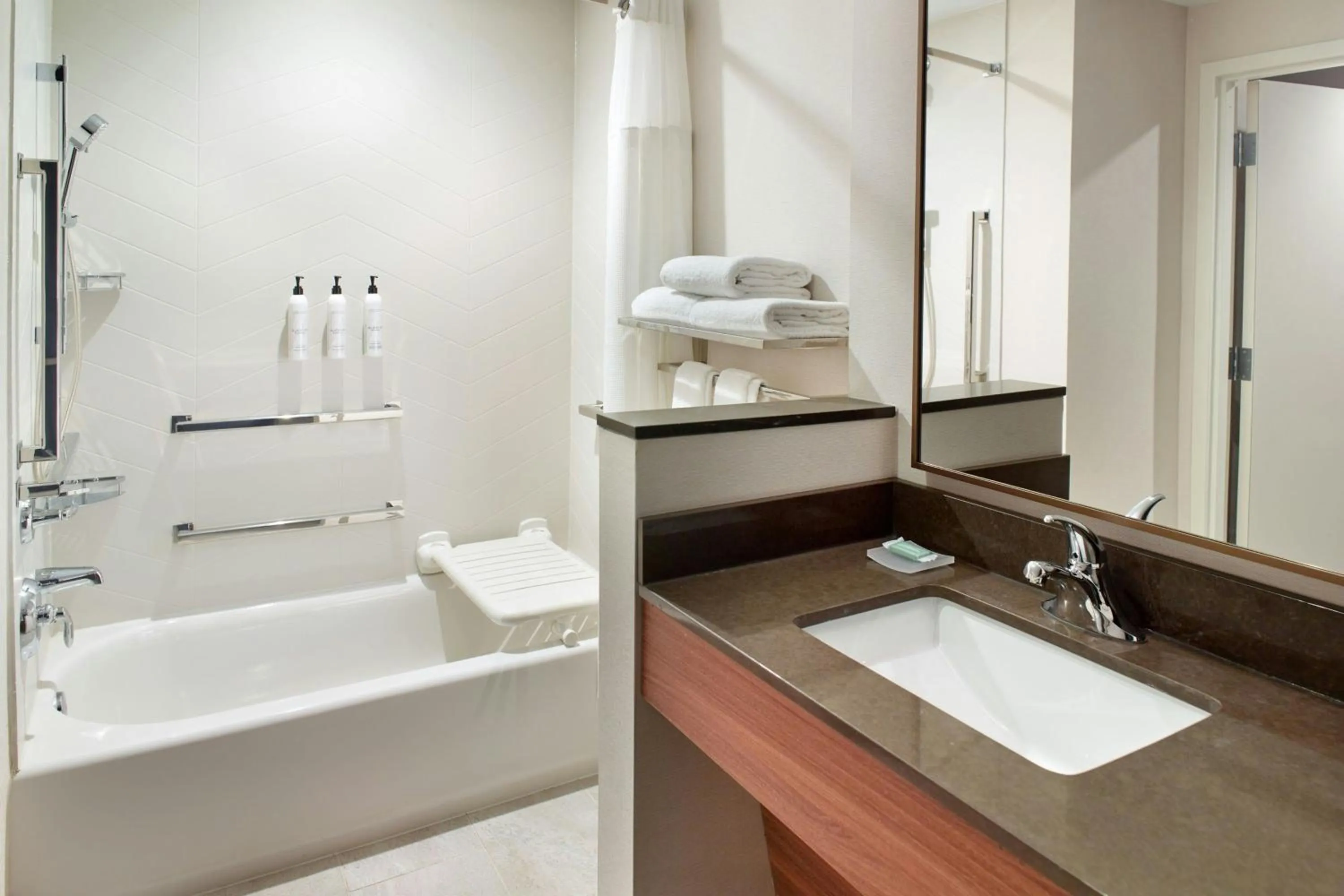 Photo of the whole room in Fairfield by Marriott Inn & Suites Grovetown