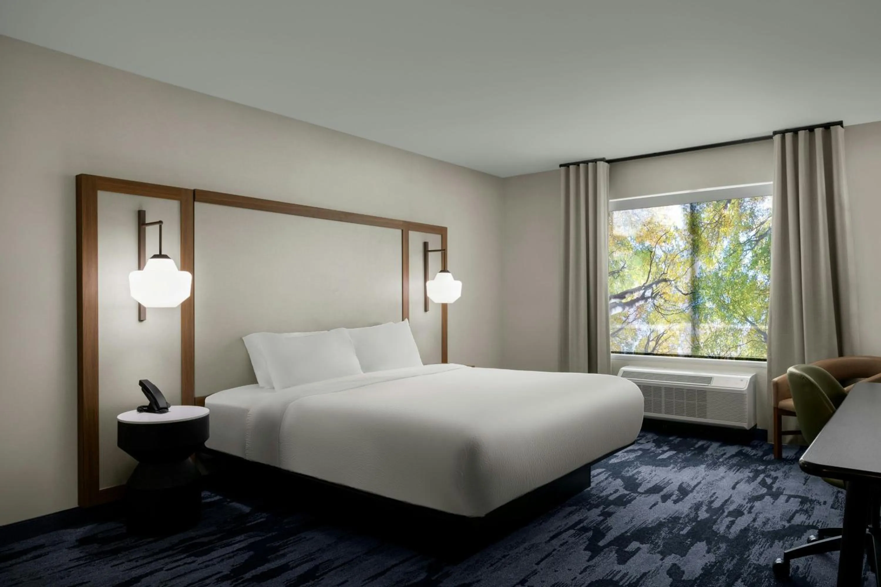 Photo of the whole room, Bed in Fairfield by Marriott Inn & Suites Beckley