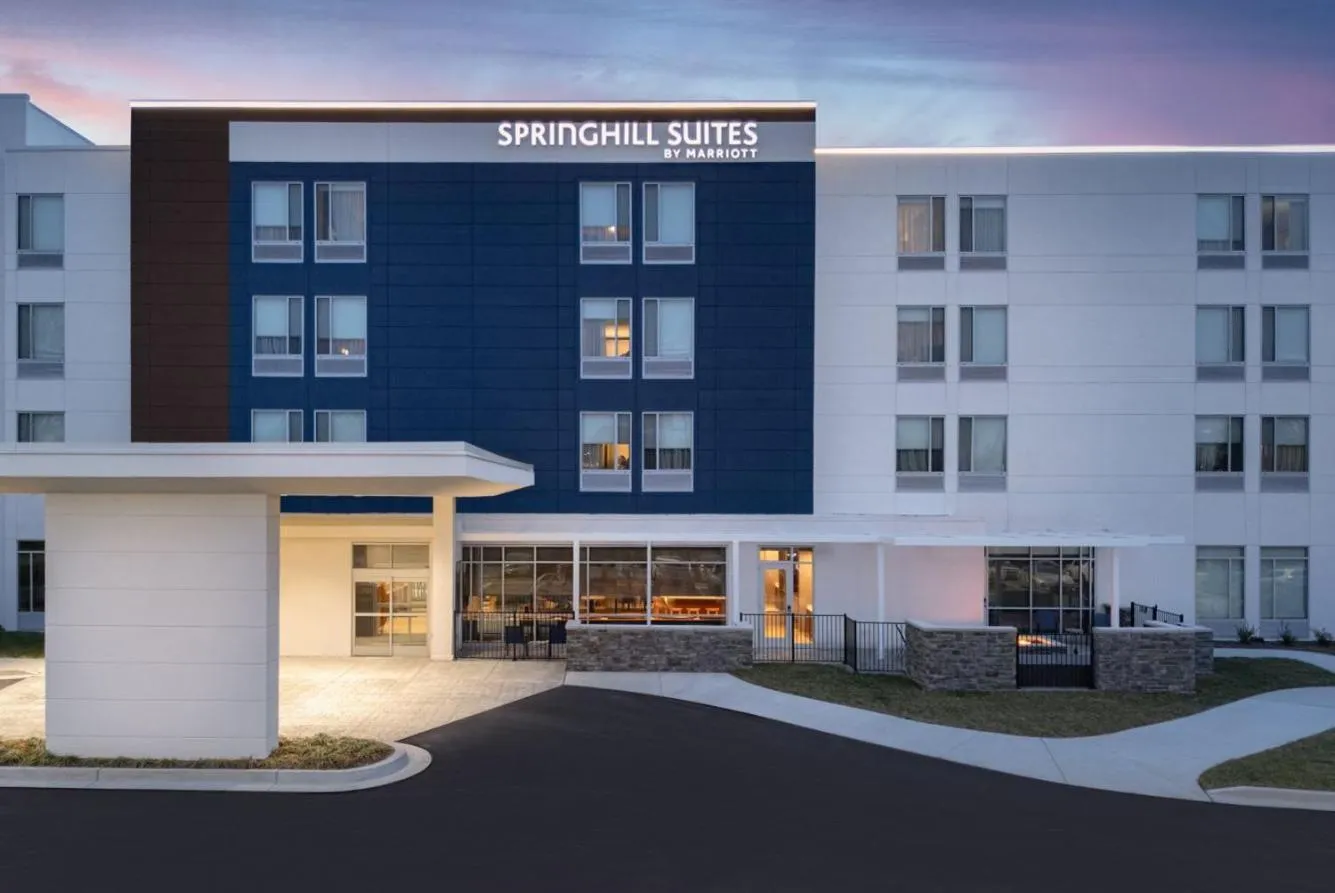 Property building in SpringHill Suites by Marriott Lexington Frankfort