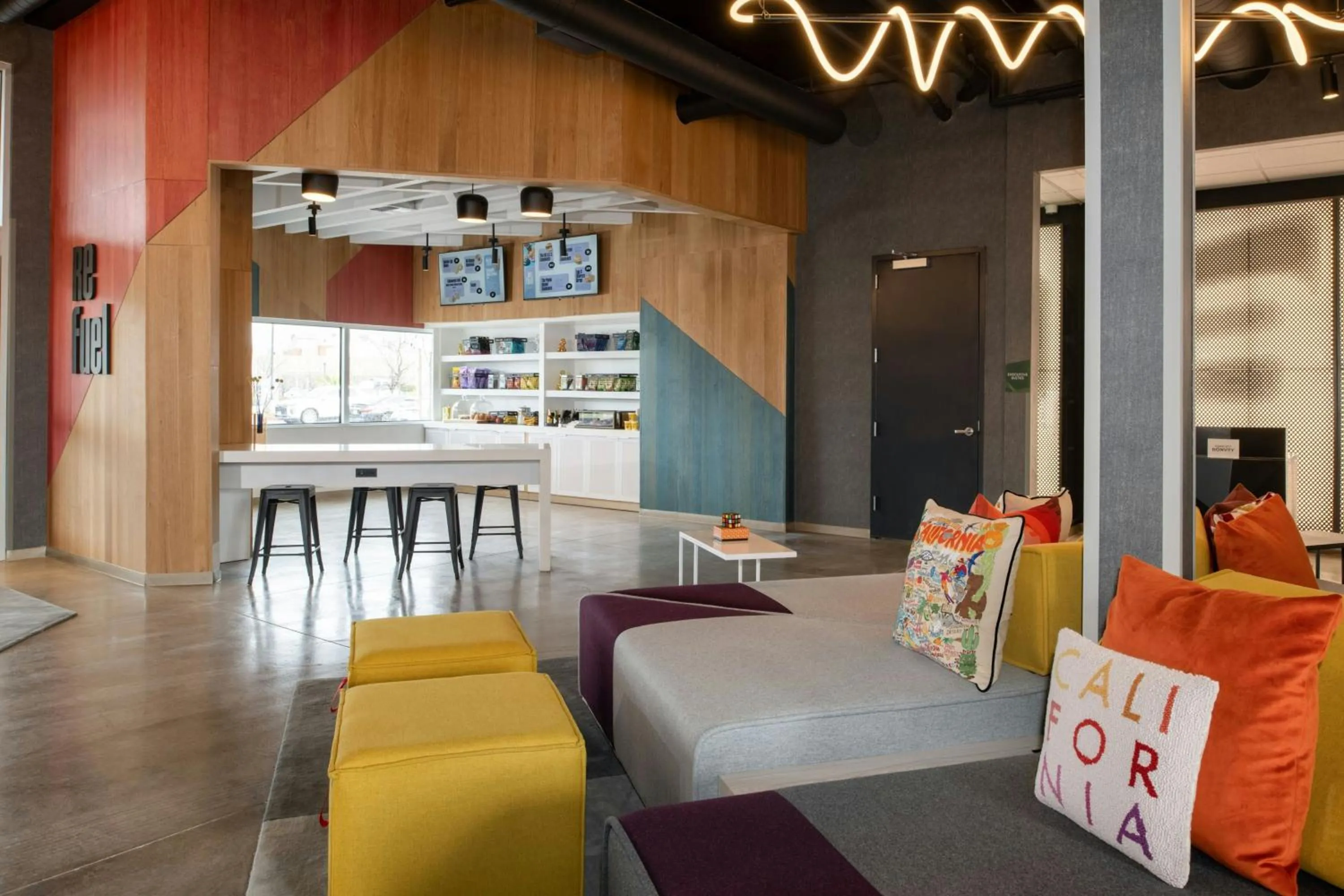 Breakfast in Aloft Sacramento Airport Natomas