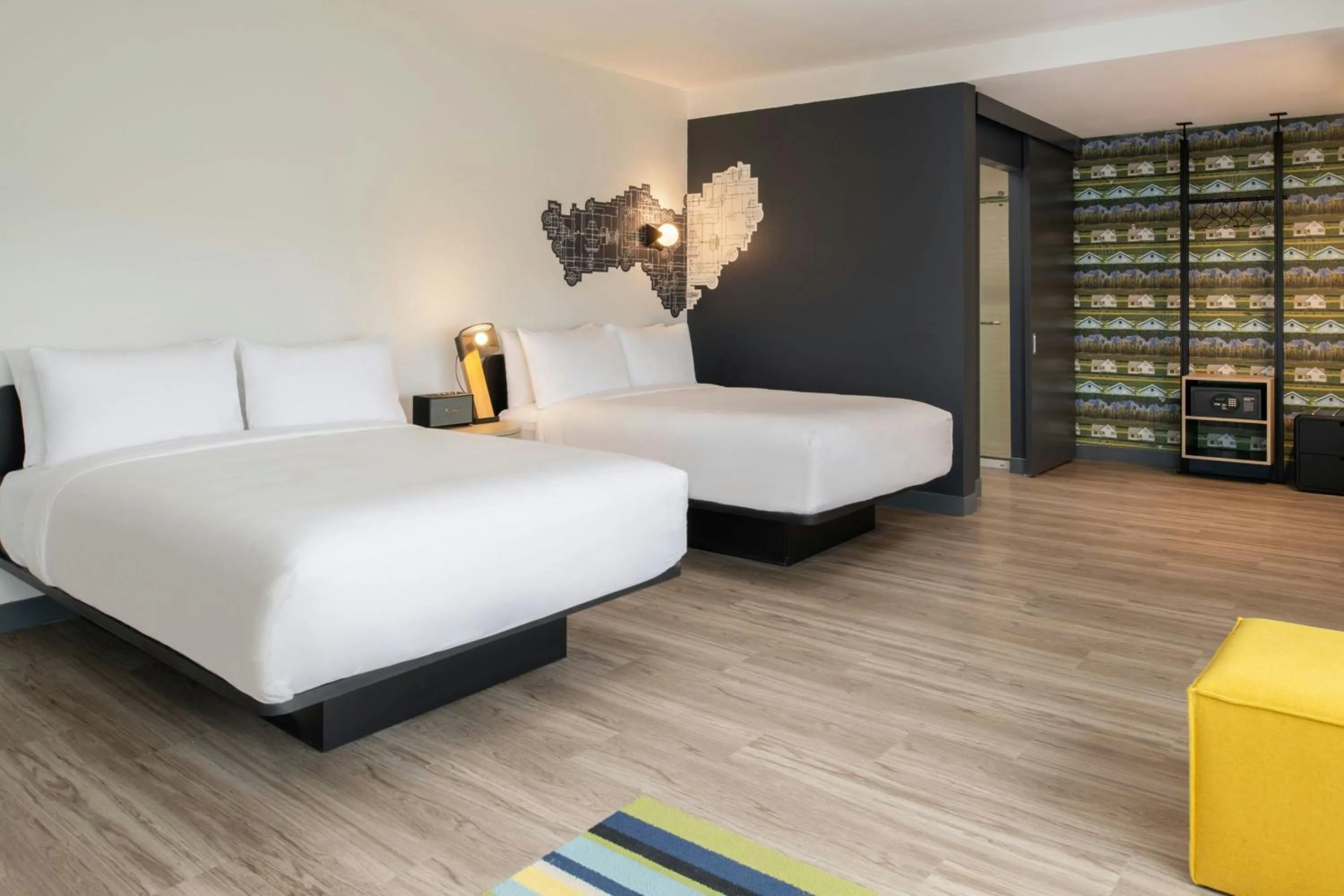 Photo of the whole room, Bed in Aloft Sacramento Airport Natomas