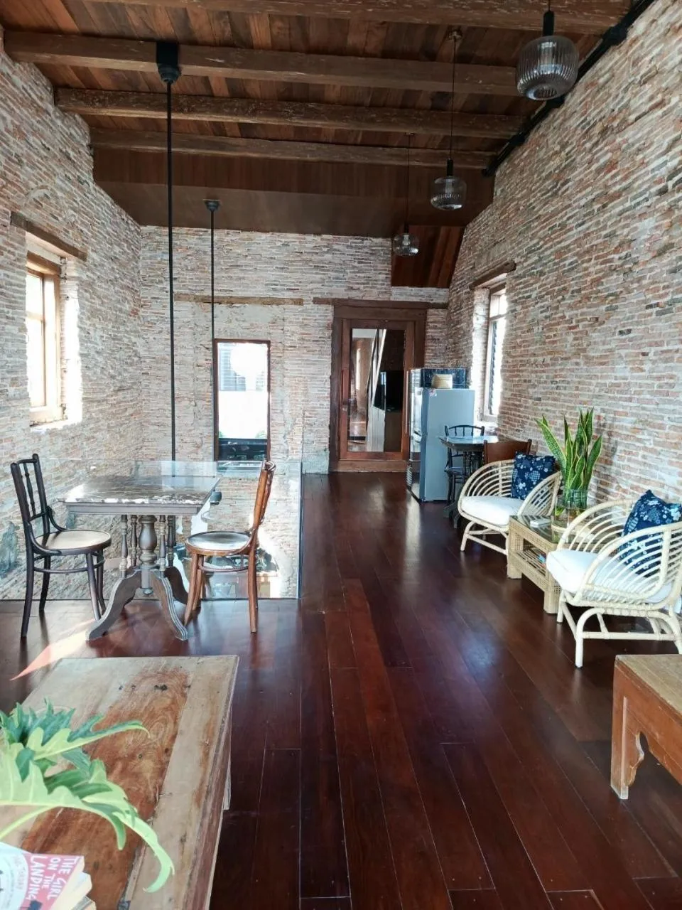 Seating area in KLUENNGAM Cafe & Stay