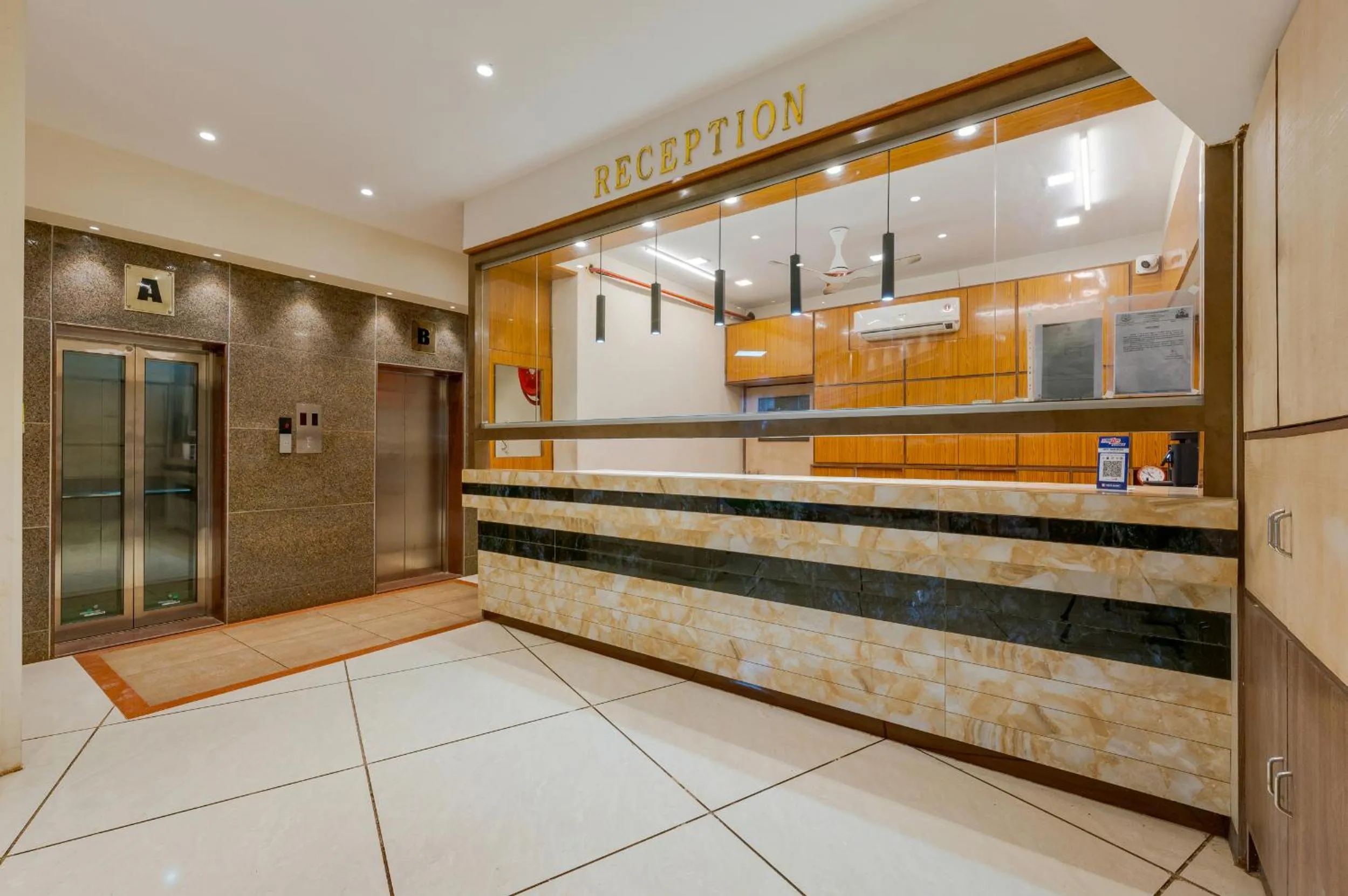 Lobby or reception in Hotel Vihar Deluxe