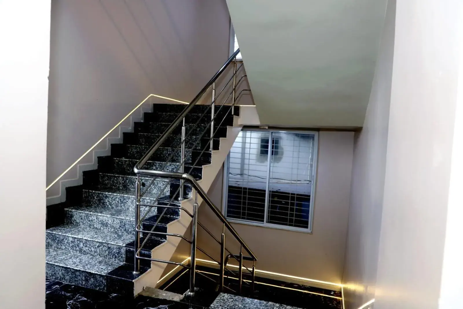 Property building in Twarita Executive Lodge Property building in Twarita Executive Lodge