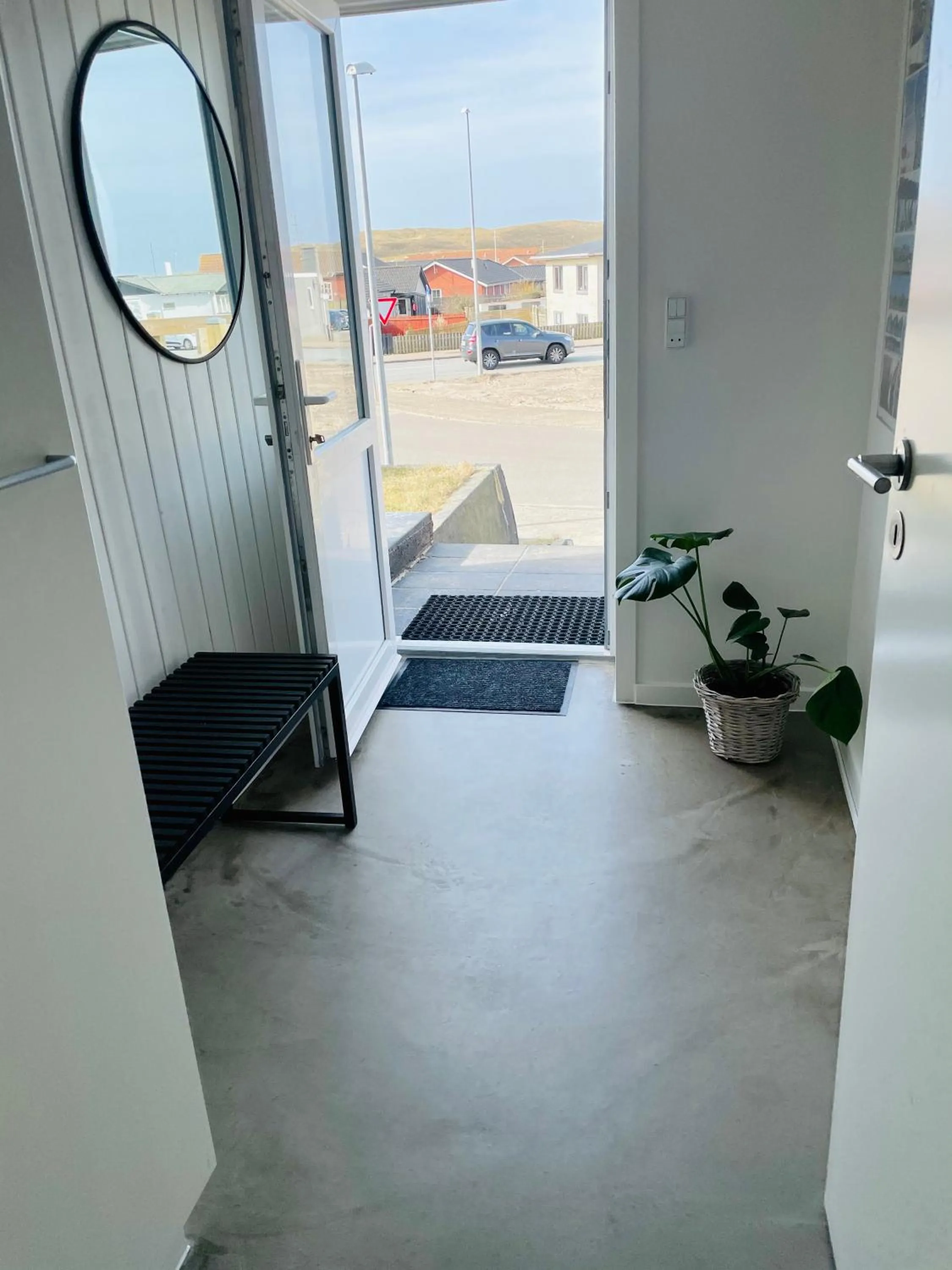 Facade/entrance in Surfers Paradise Apartments