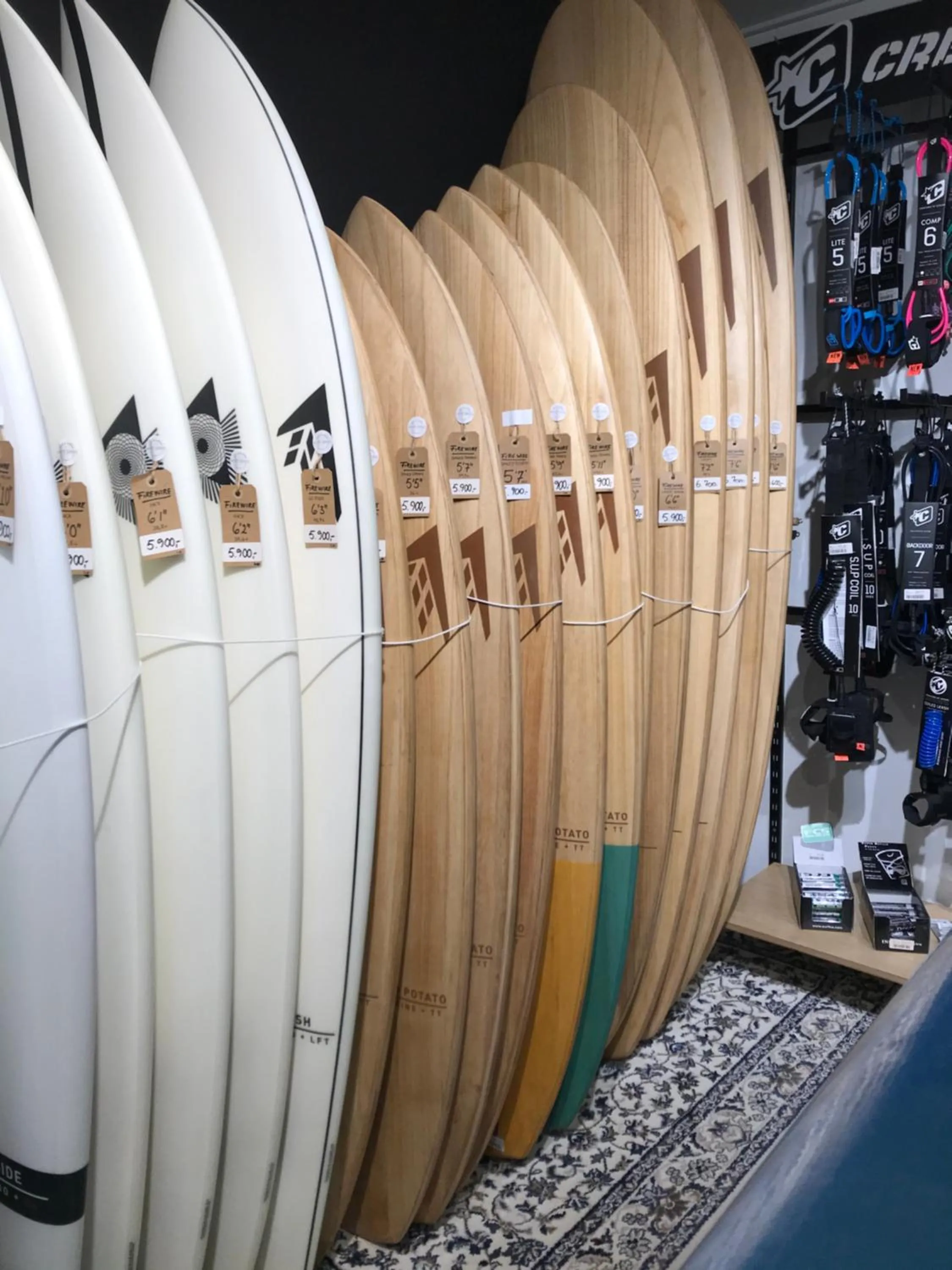 Shopping Area in Surfers Paradise Apartments