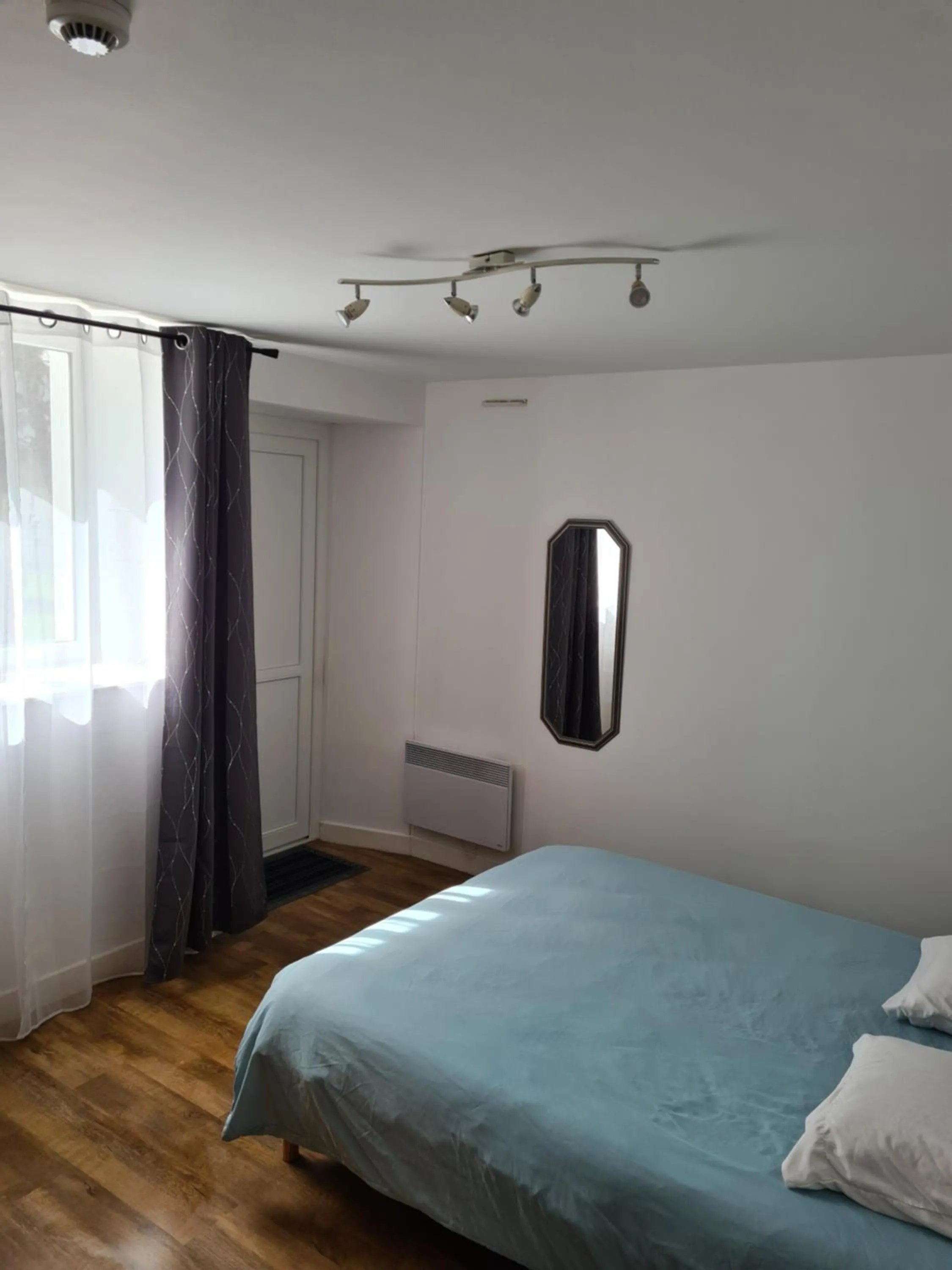 Bed in Hotel Saint julien aux bois