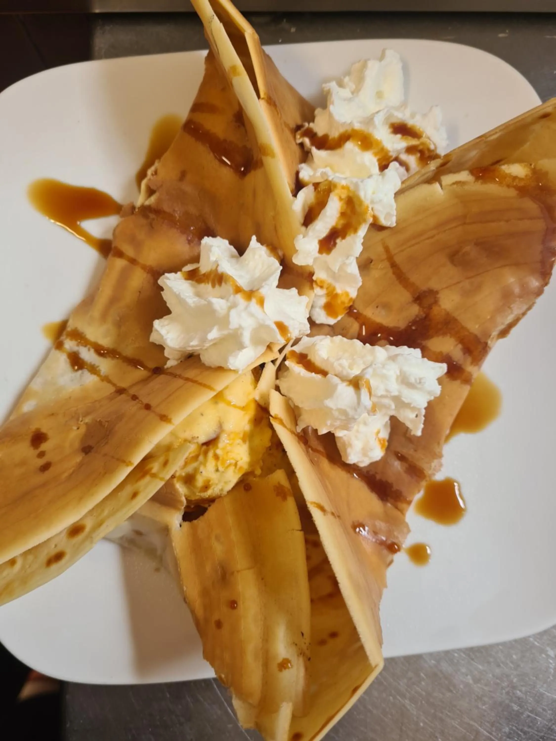 Food and drinks in Hotel Saint julien aux bois