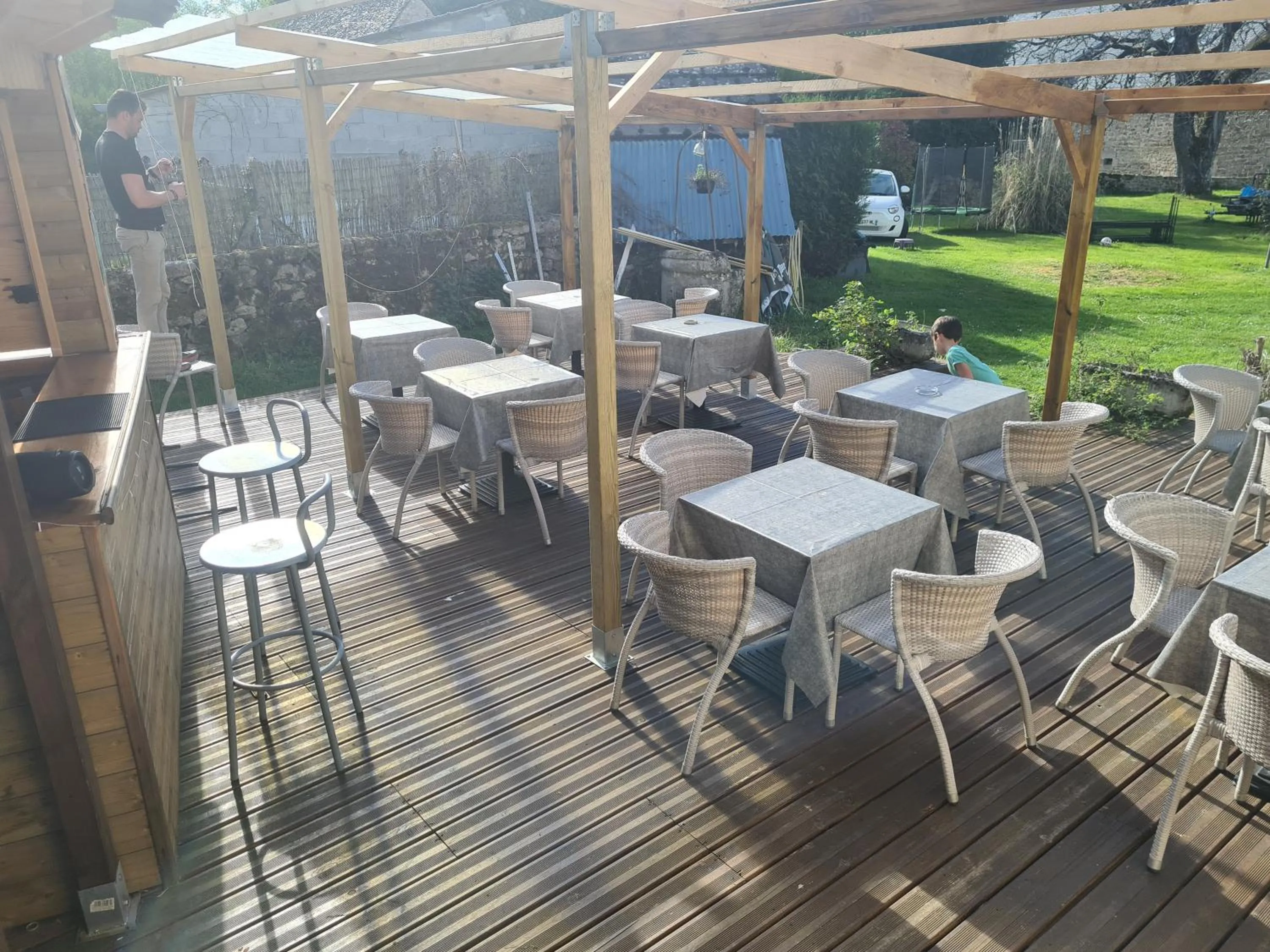 Patio in Hotel Saint julien aux bois