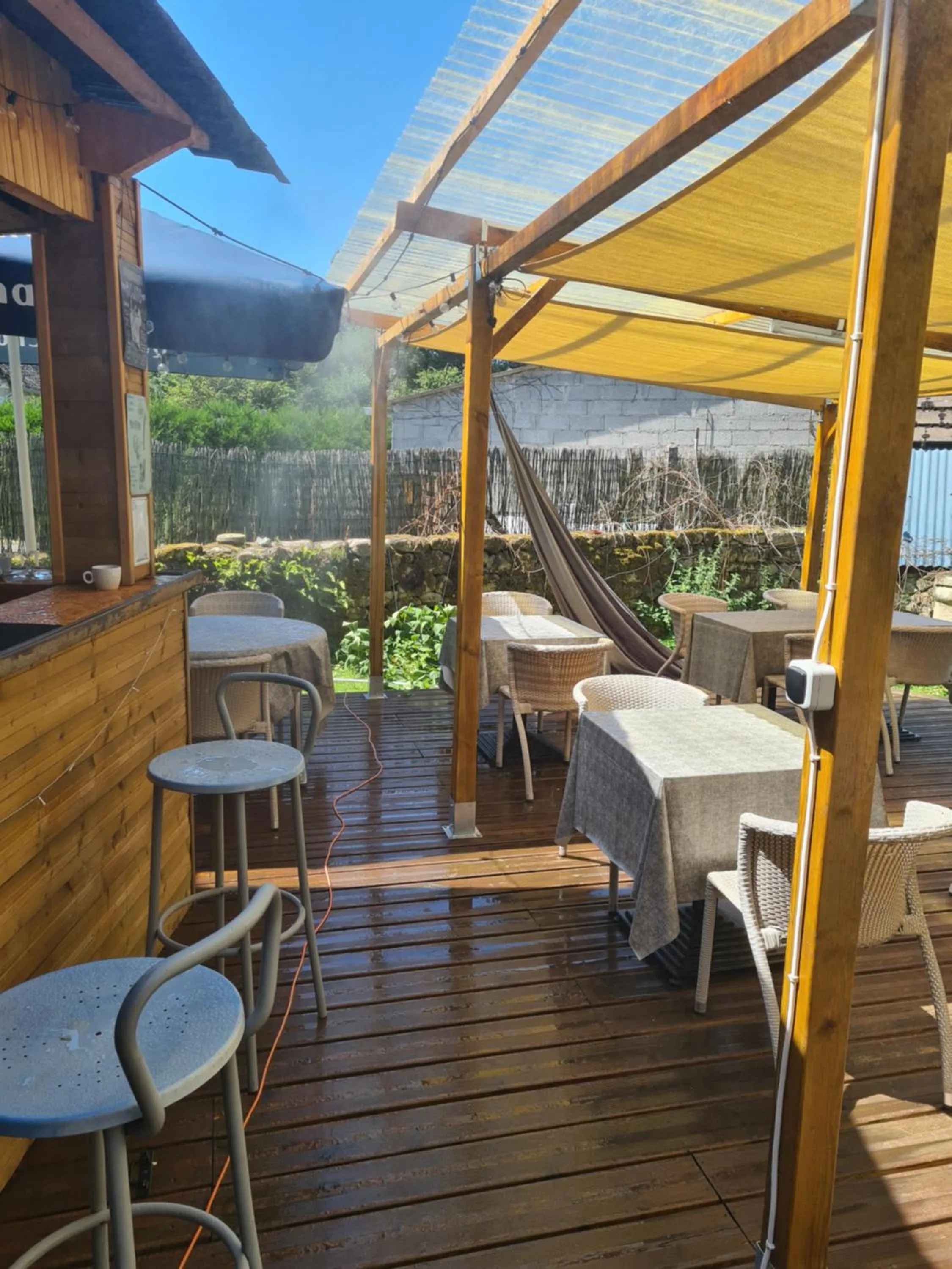 Balcony/Terrace in Hotel Saint julien aux bois