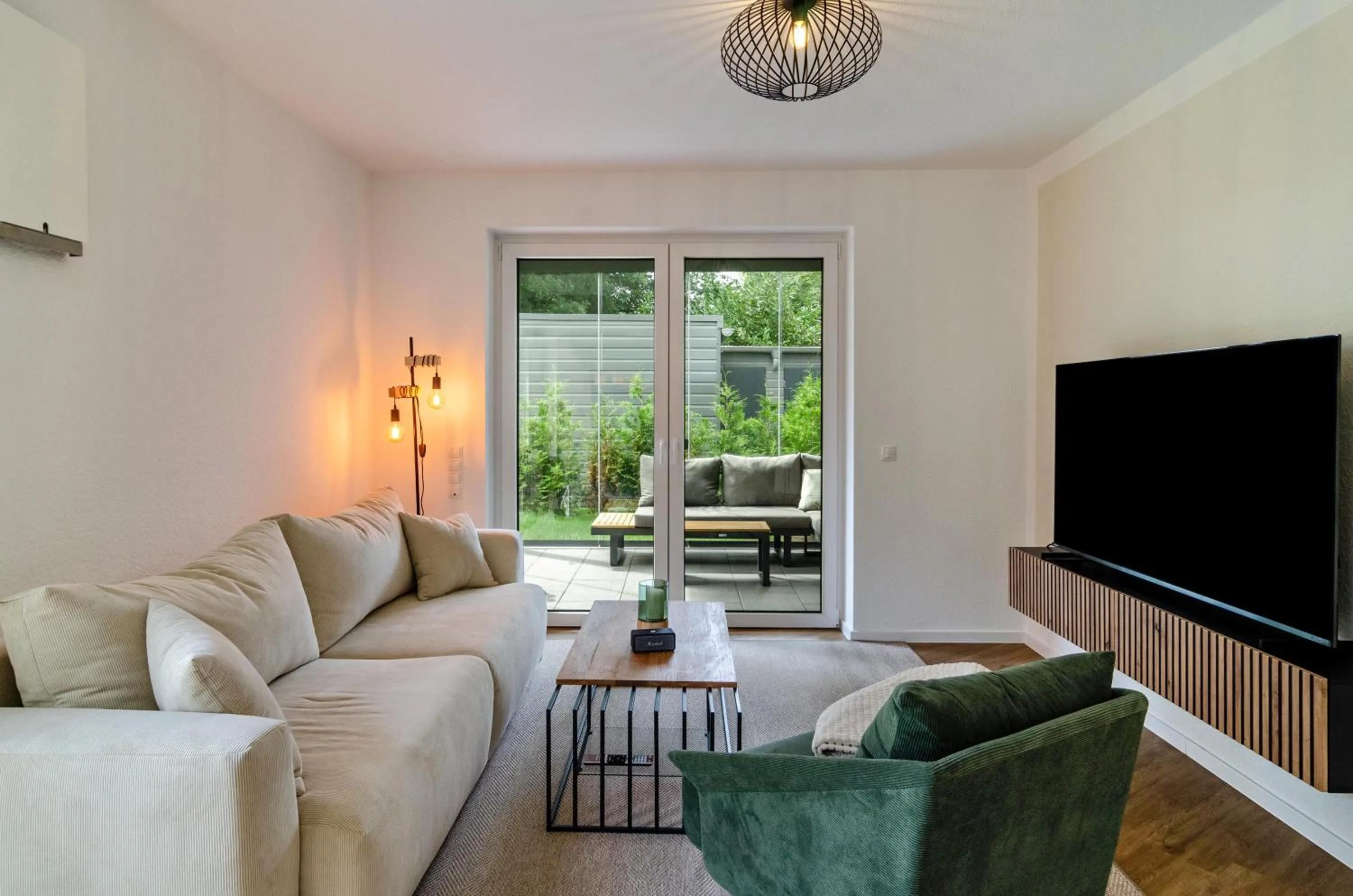 One-Bedroom Apartment with Garden - single occupancy in Fewo Luisa