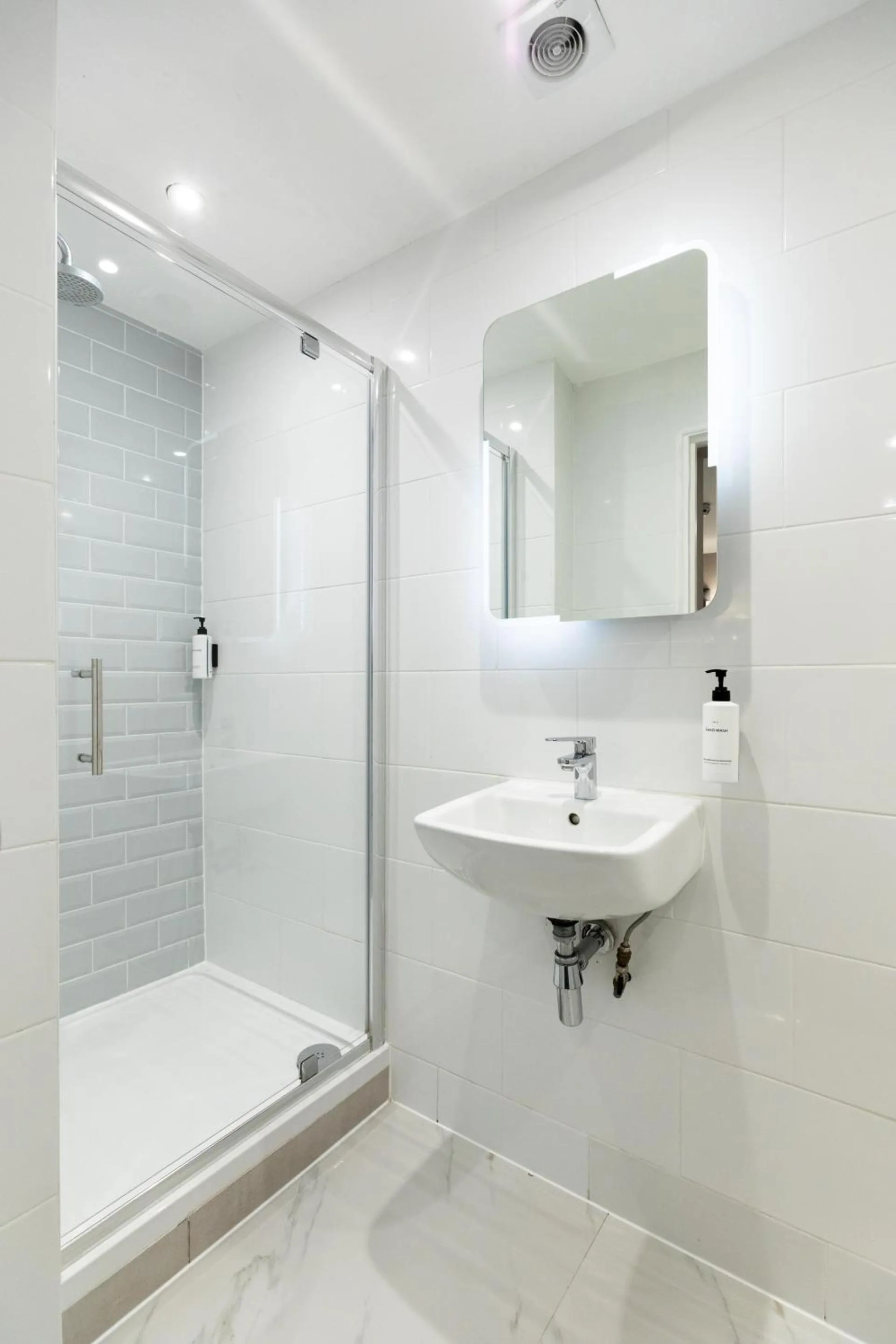 Bathroom in The Chapter Hotels - The J Hyde Park