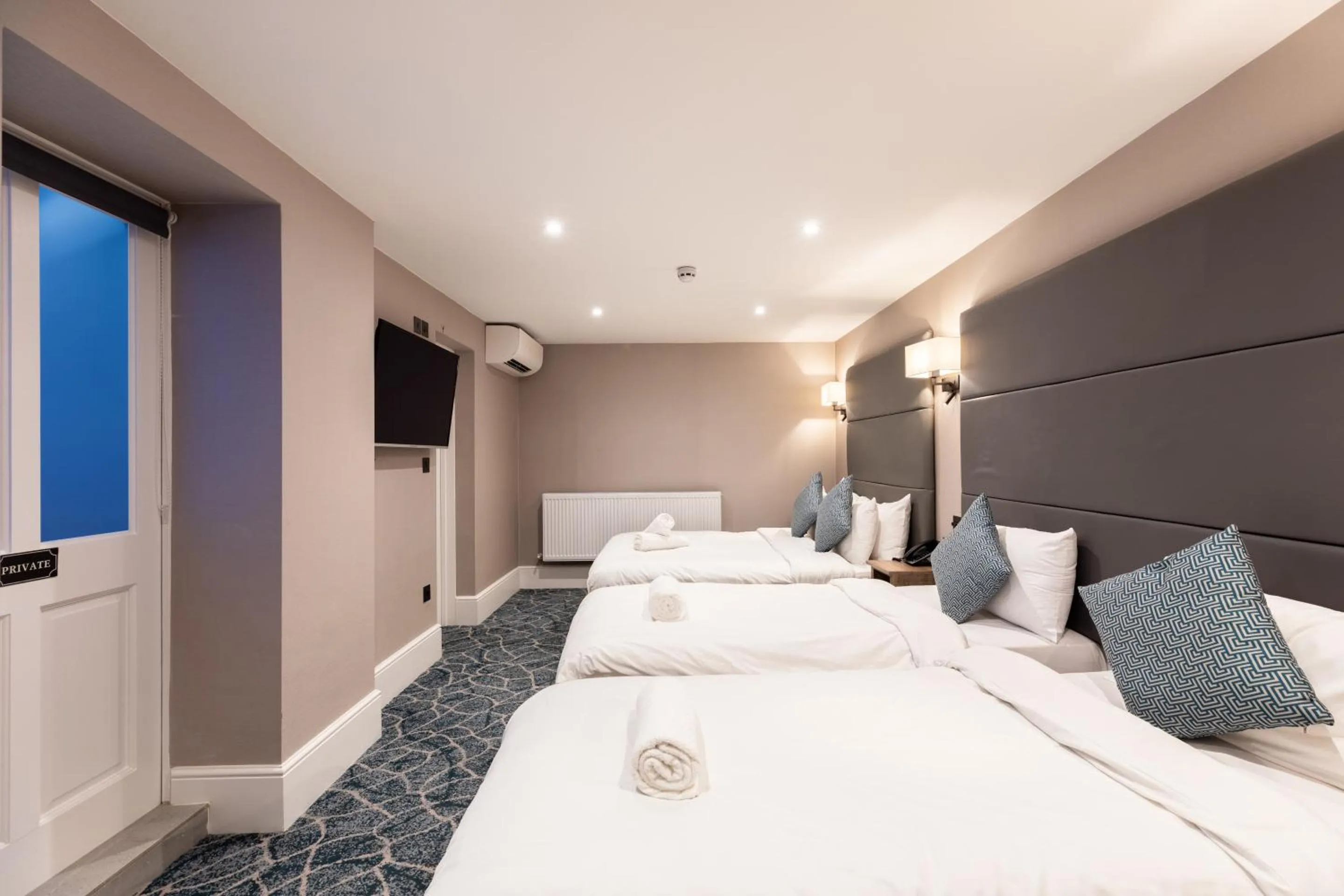 Bedroom, Bed in The Chapter Hotels - The J Hyde Park