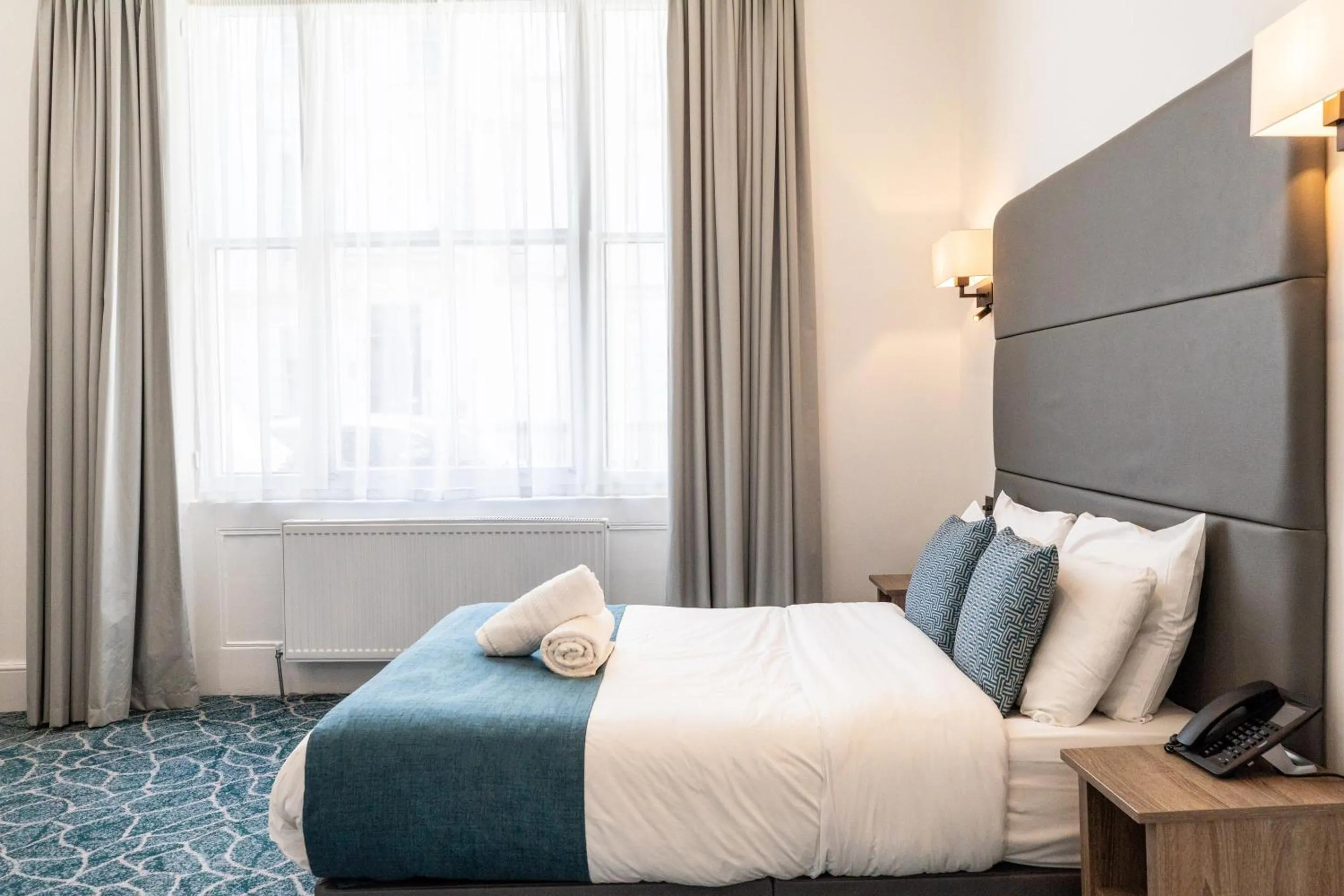 Bedroom, Bed in The Chapter Hotels - The J Hyde Park