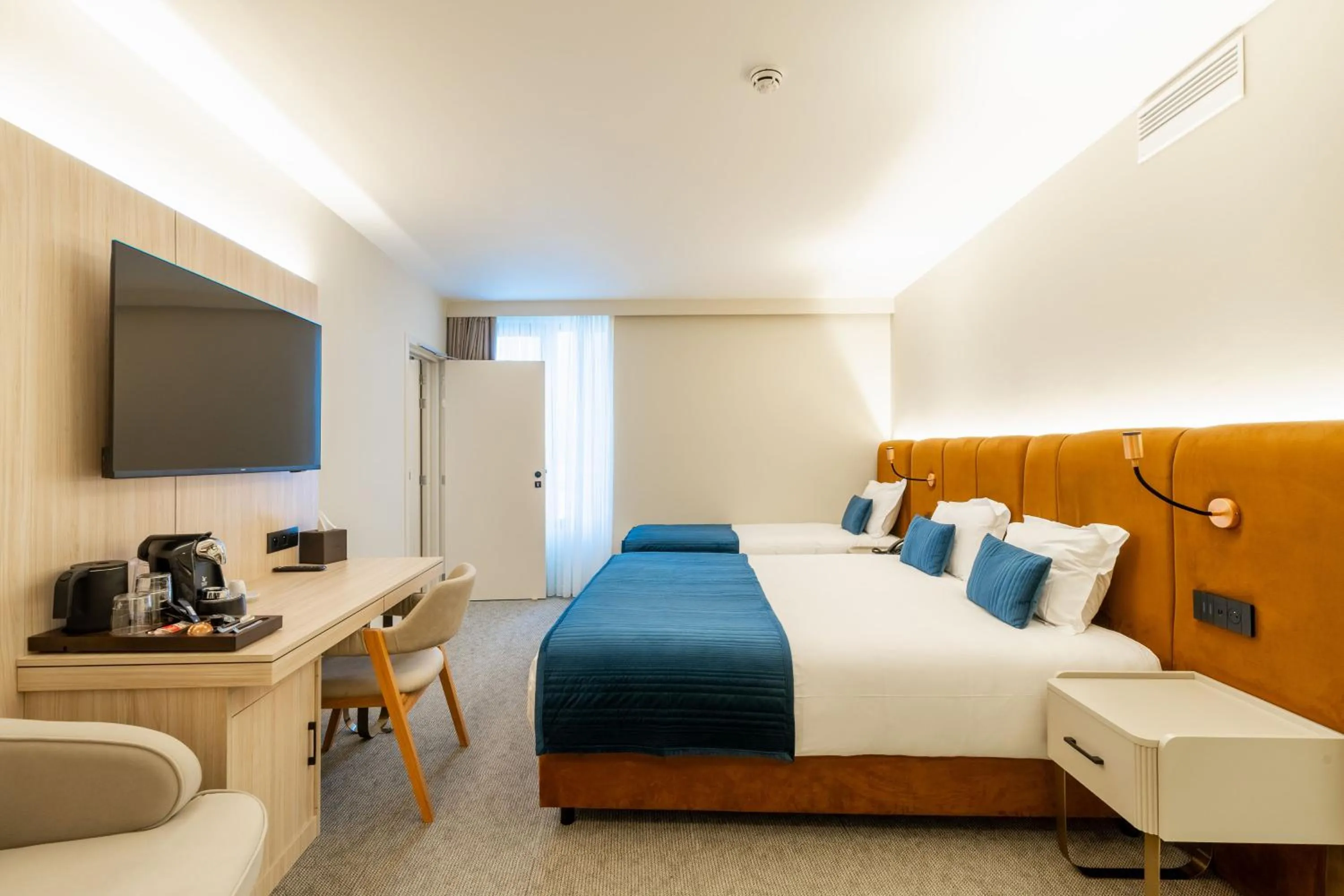 Bedroom, Bed in The Liman Hotel