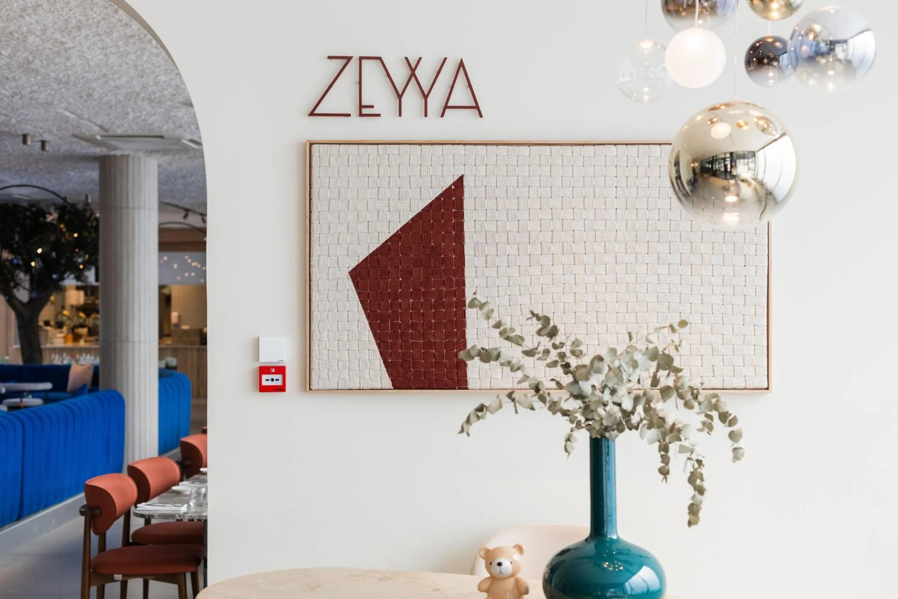 Restaurant/places to eat in The Liman Hotel