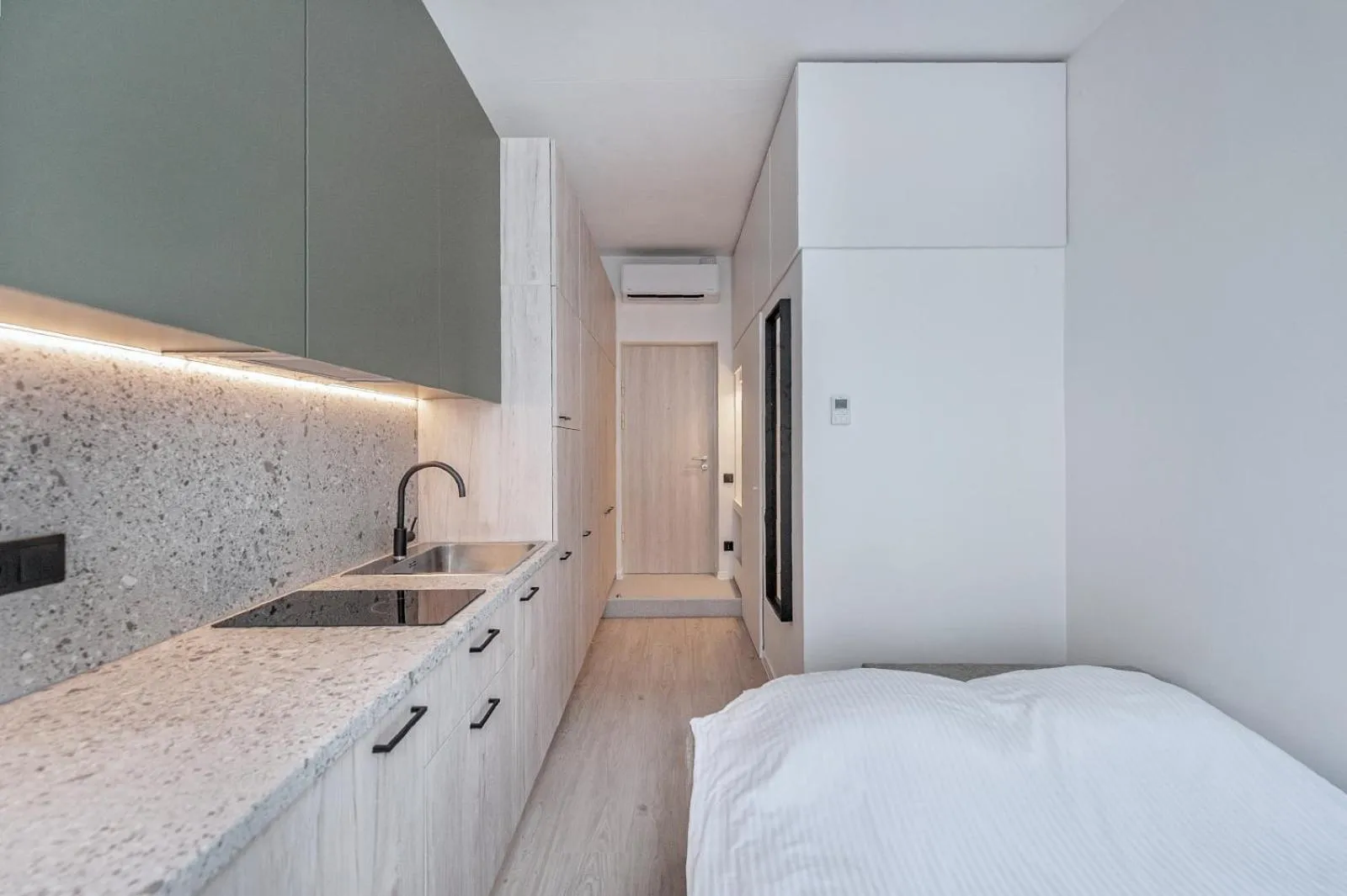 kitchen, Bed in P-ONE APARTMENTS - Self Check-in