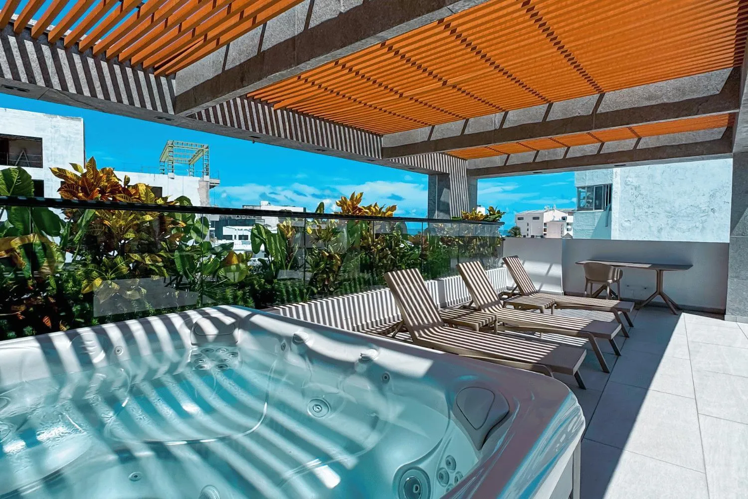 Area and facilities in Delamar Hotel