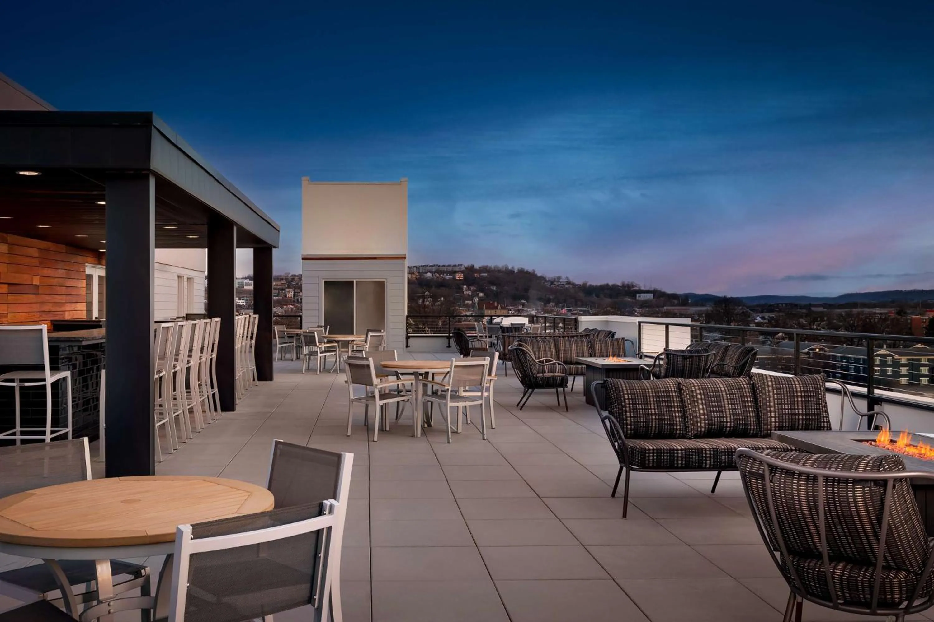 Patio in Homewood Suites By Hilton Newport Cincinnati