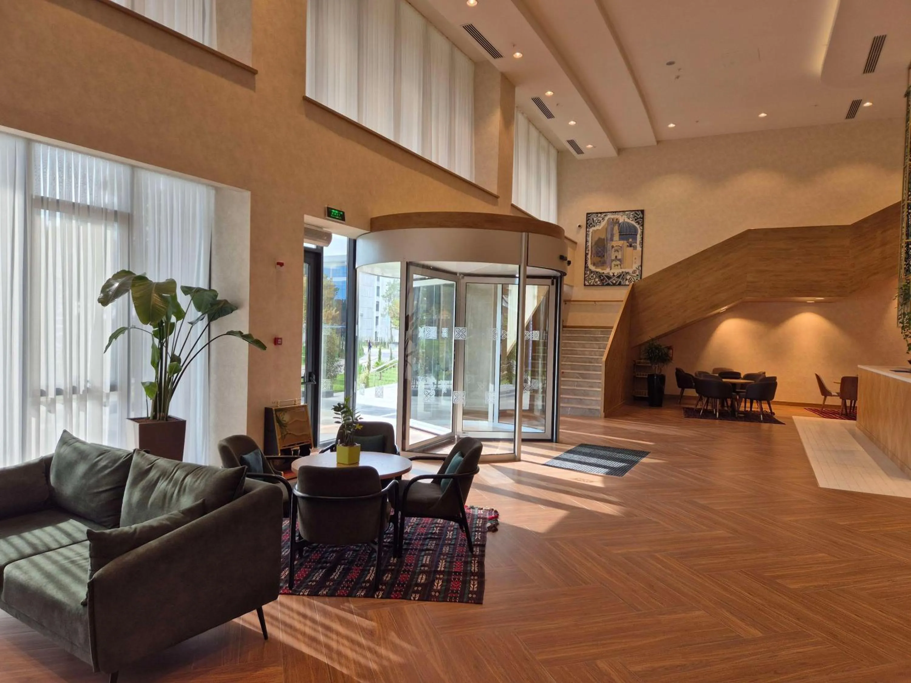 Lobby or reception in Hilton Garden Inn Termez Airitom