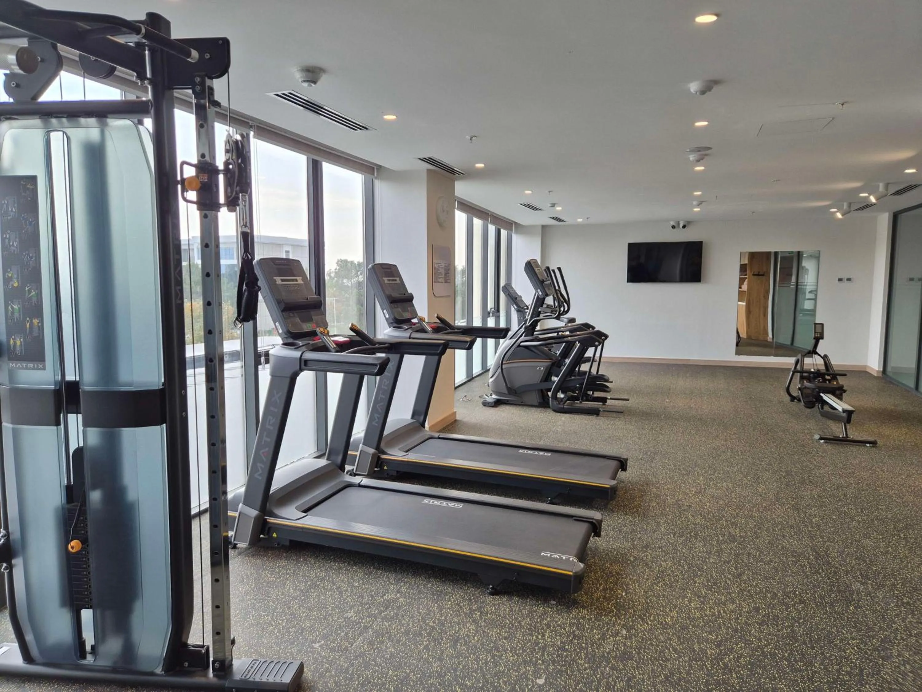 Fitness centre/facilities in Hilton Garden Inn Termez Airitom