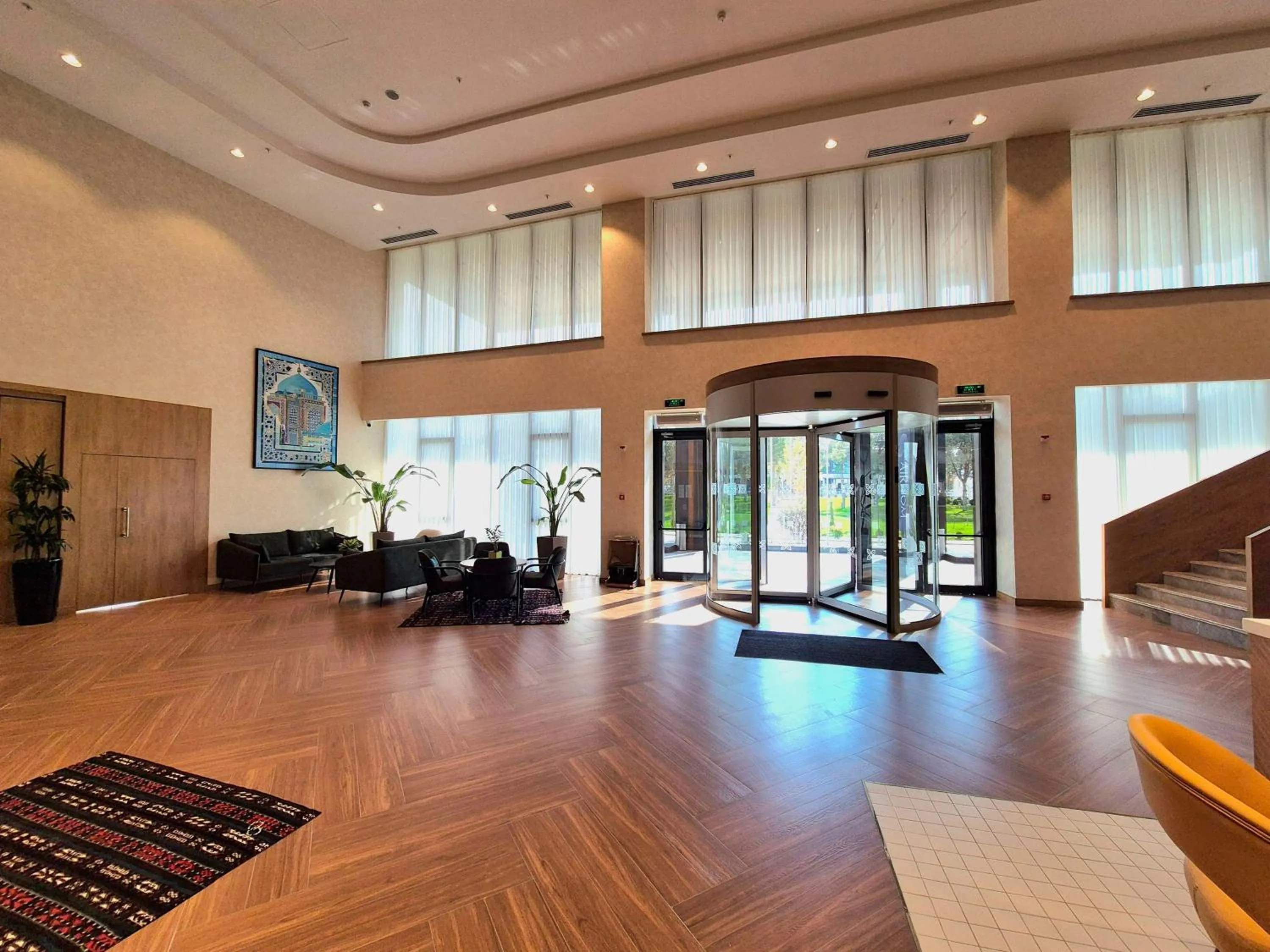 Lobby or reception in Hilton Garden Inn Termez Airitom