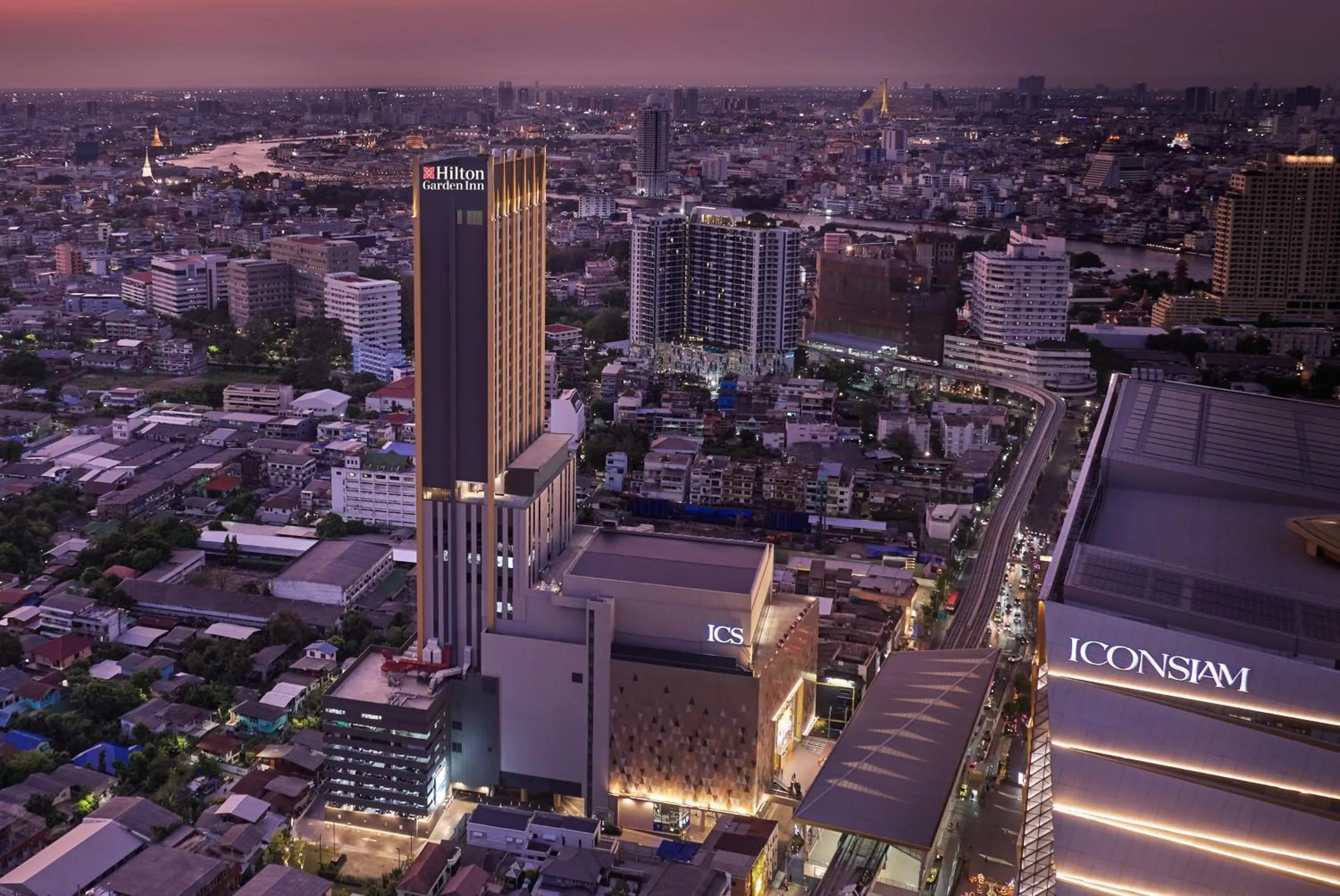Property building in Hilton Garden Inn Bangkok Riverside