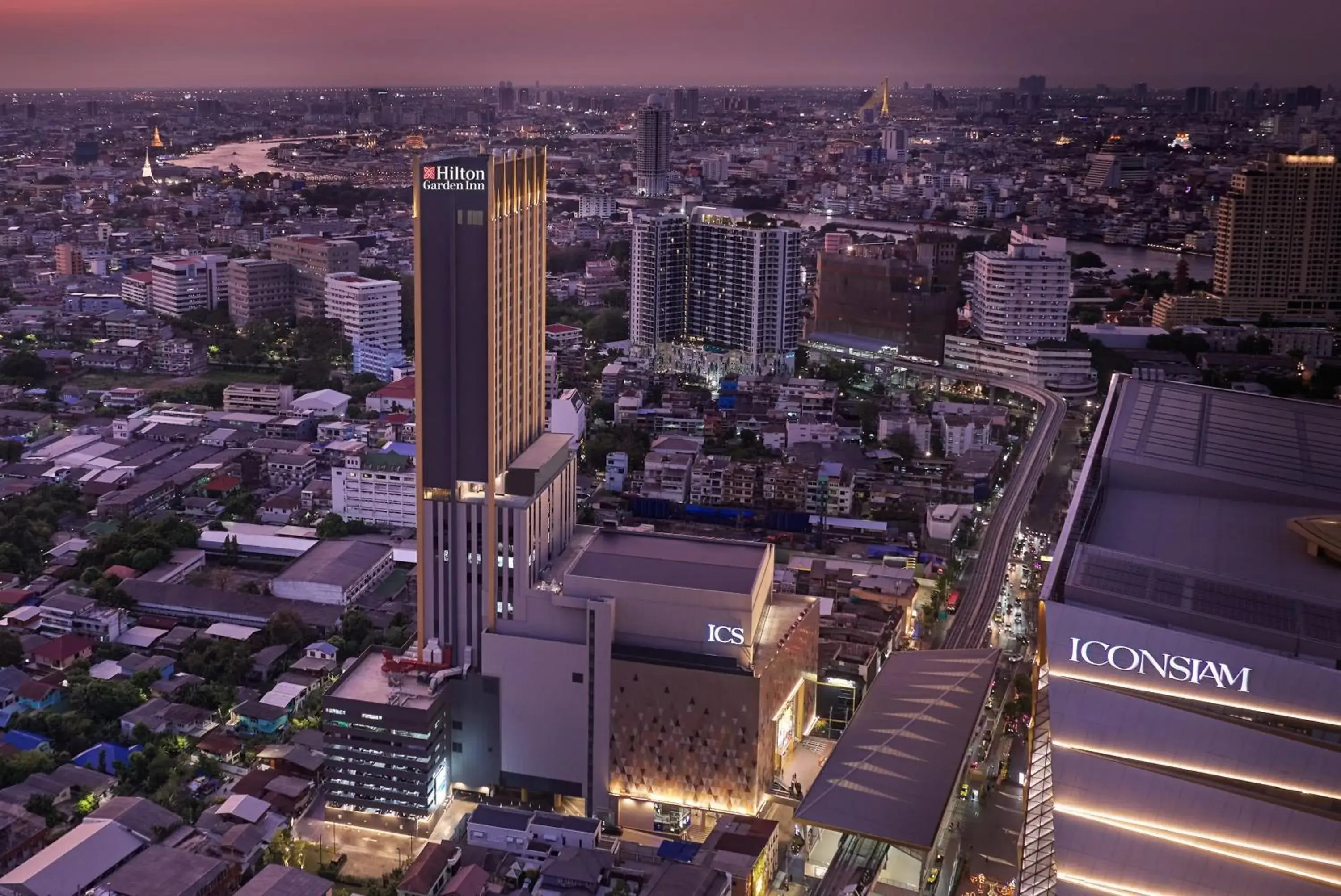 Property building in Hilton Garden Inn Bangkok Riverside Property building in Hilton Garden Inn Bangkok Riverside