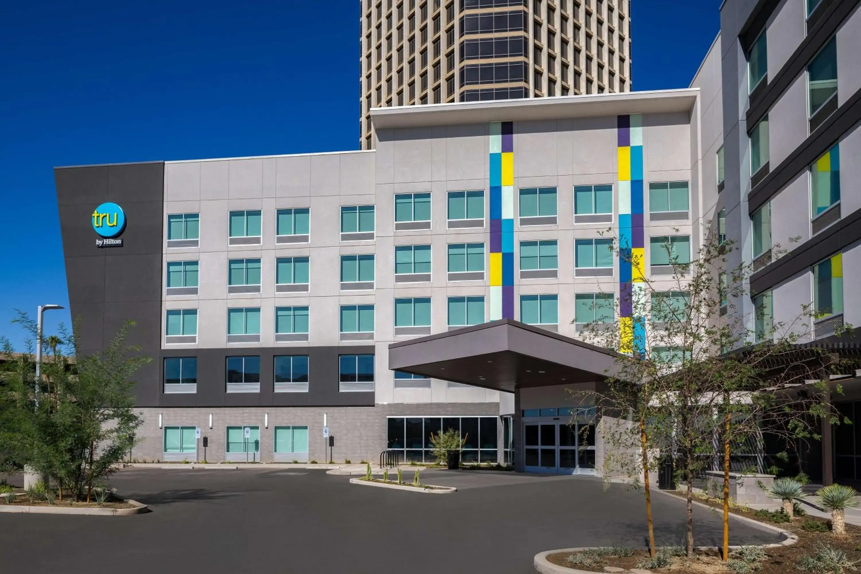 Property building in Tru By Hilton Phoenix Midtown Property building in Tru By Hilton Phoenix Midtown